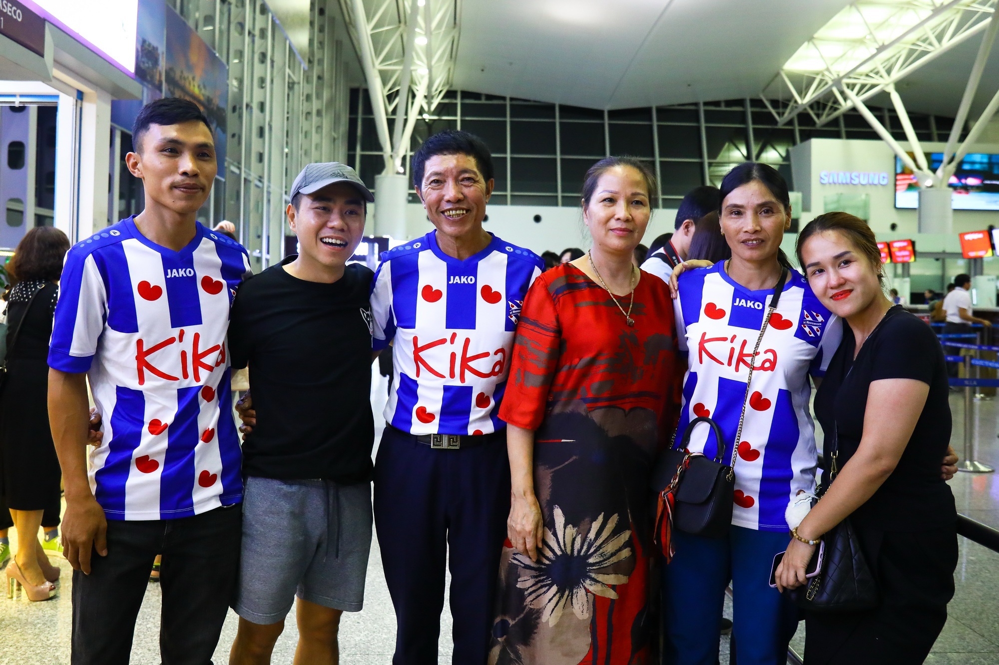 Van Hau ve Viet Nam anh 1