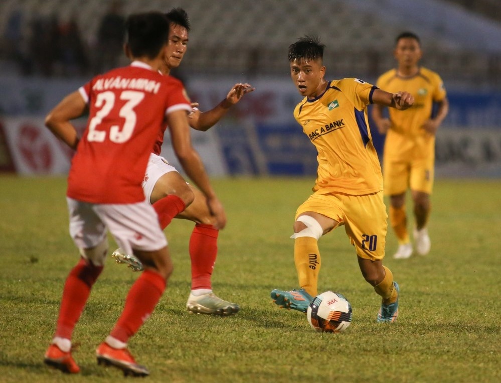 SLNA dau voi Hong Linh Ha Tinh anh 1