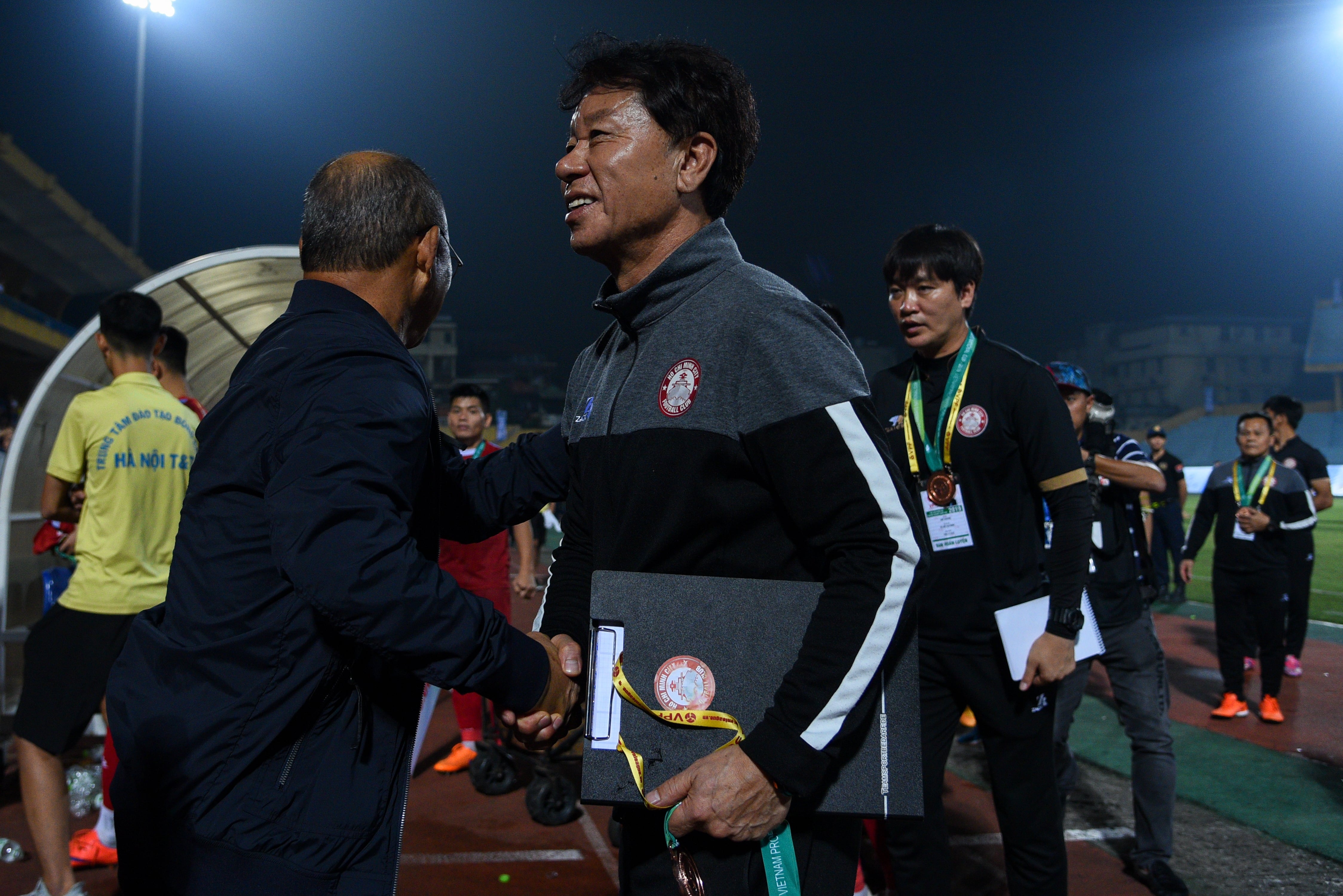 HLV Hàn Quốc từ chức ảnh 3 HLV Han Quoc tu chuc anh 3