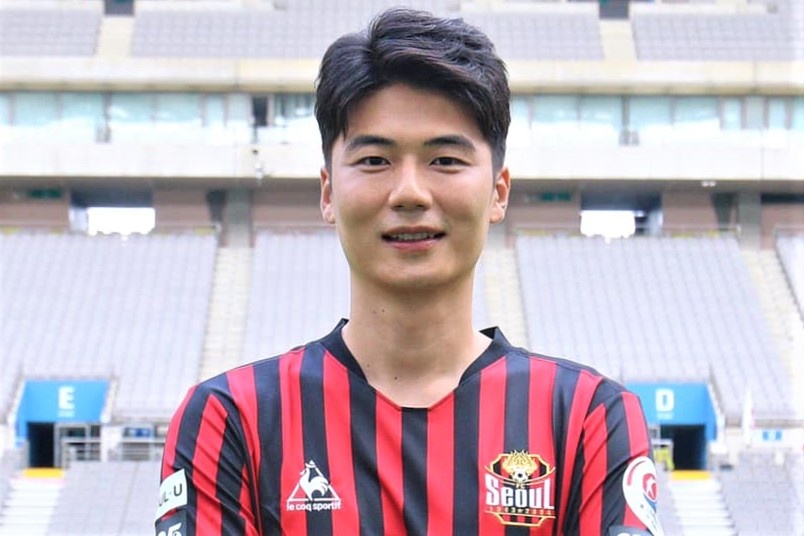 Ki Sung-yueng tro ve Han Quoc sau hon 10 nam thi dau o chau Au hinh anh