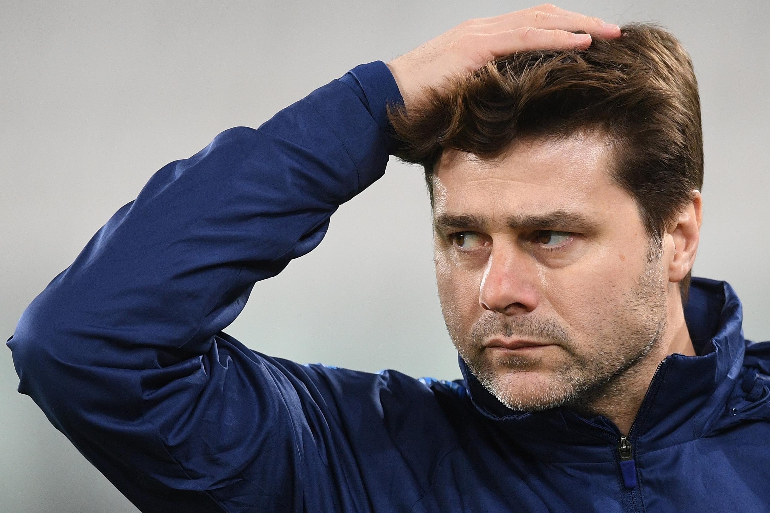 10 vu sa thai HLV khac nghiet nhat lich su Premier League hinh anh