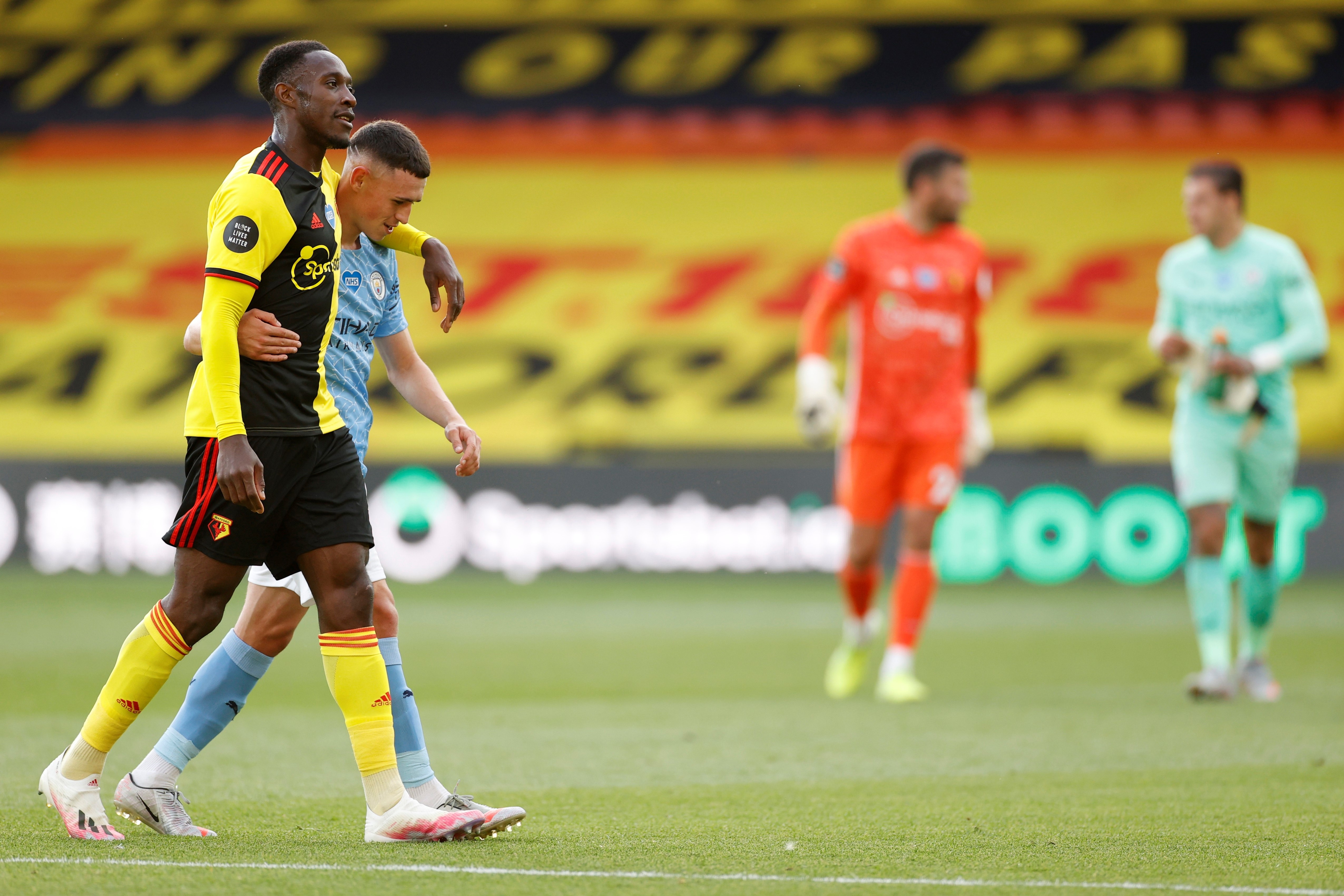 Watford dau voi Man City anh 10