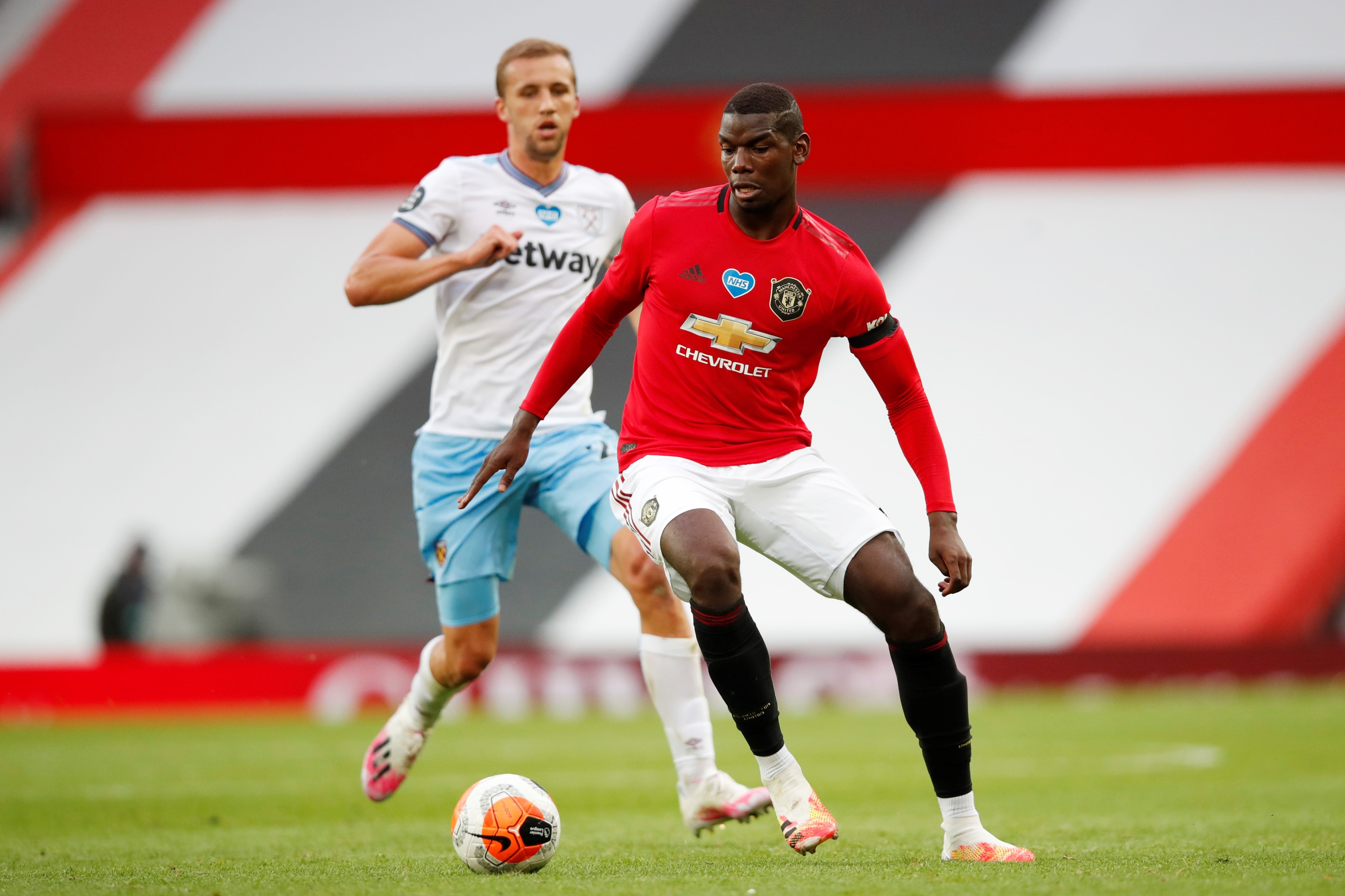 Leicester dau voi Man Utd anh 3