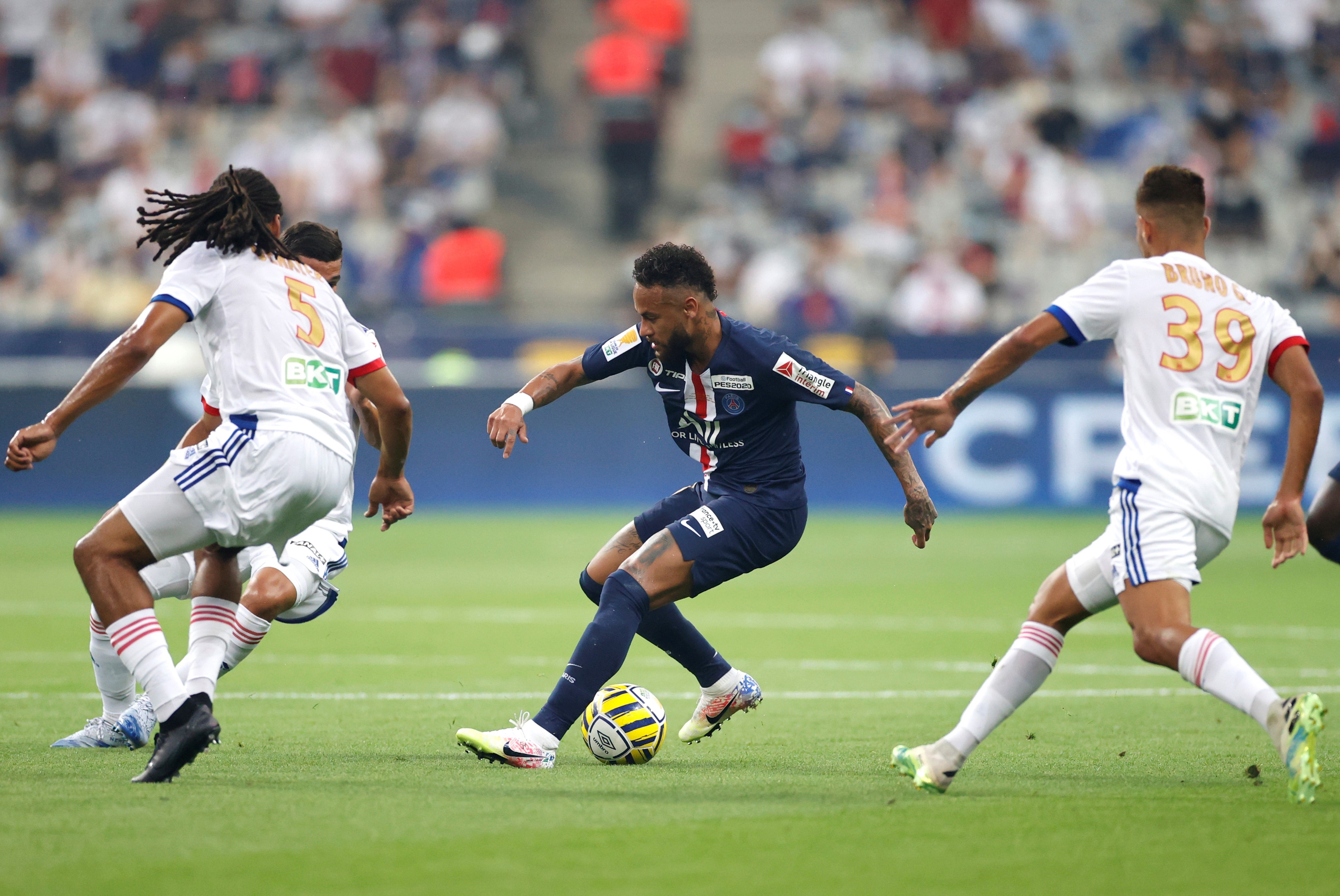 PSG dau voi Lyon anh 2