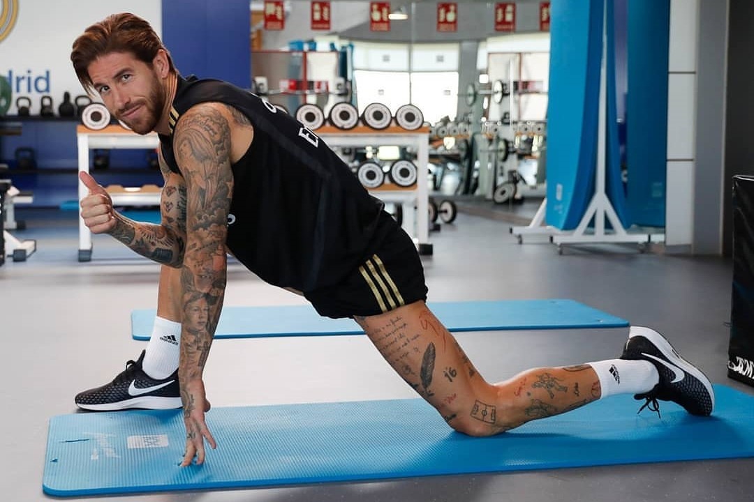 Ramos khoe co bap anh 8