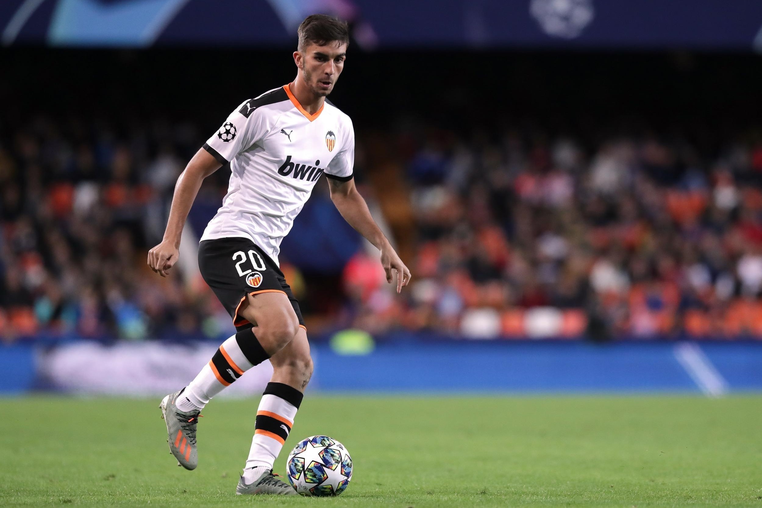 Man City chieu mo tan binh anh 1