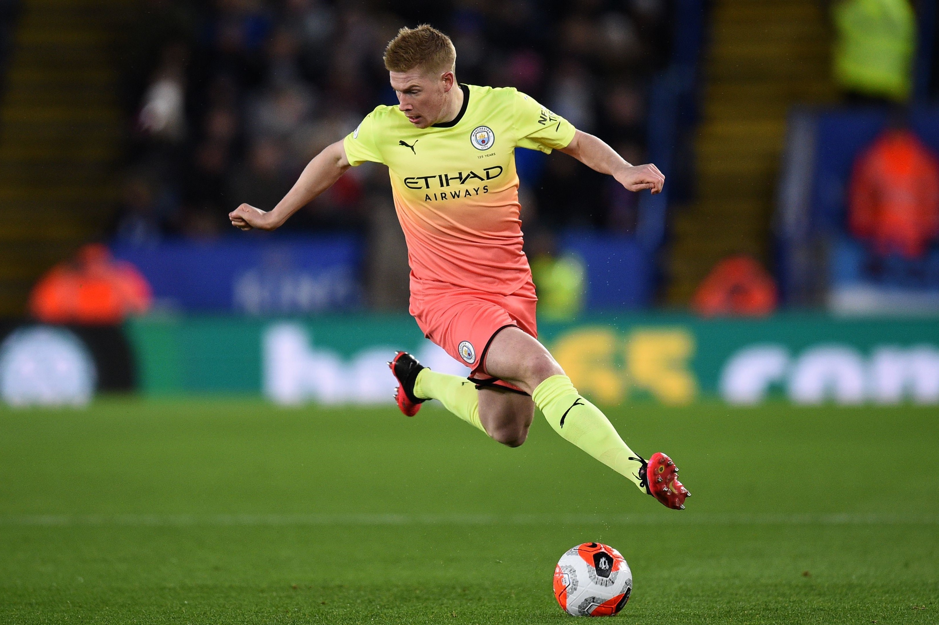 Doi hinh tieu bieu ngoai hang Anh anh 4