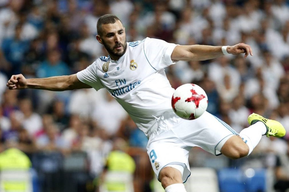 Ronaldo va Messi anh 8