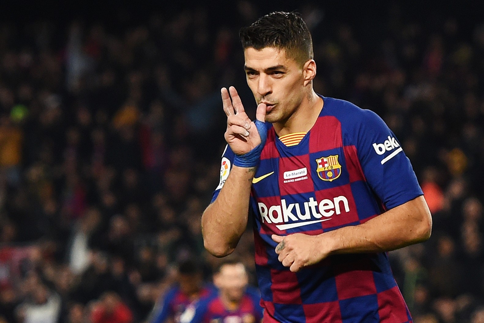 Ronaldo va Messi anh 9