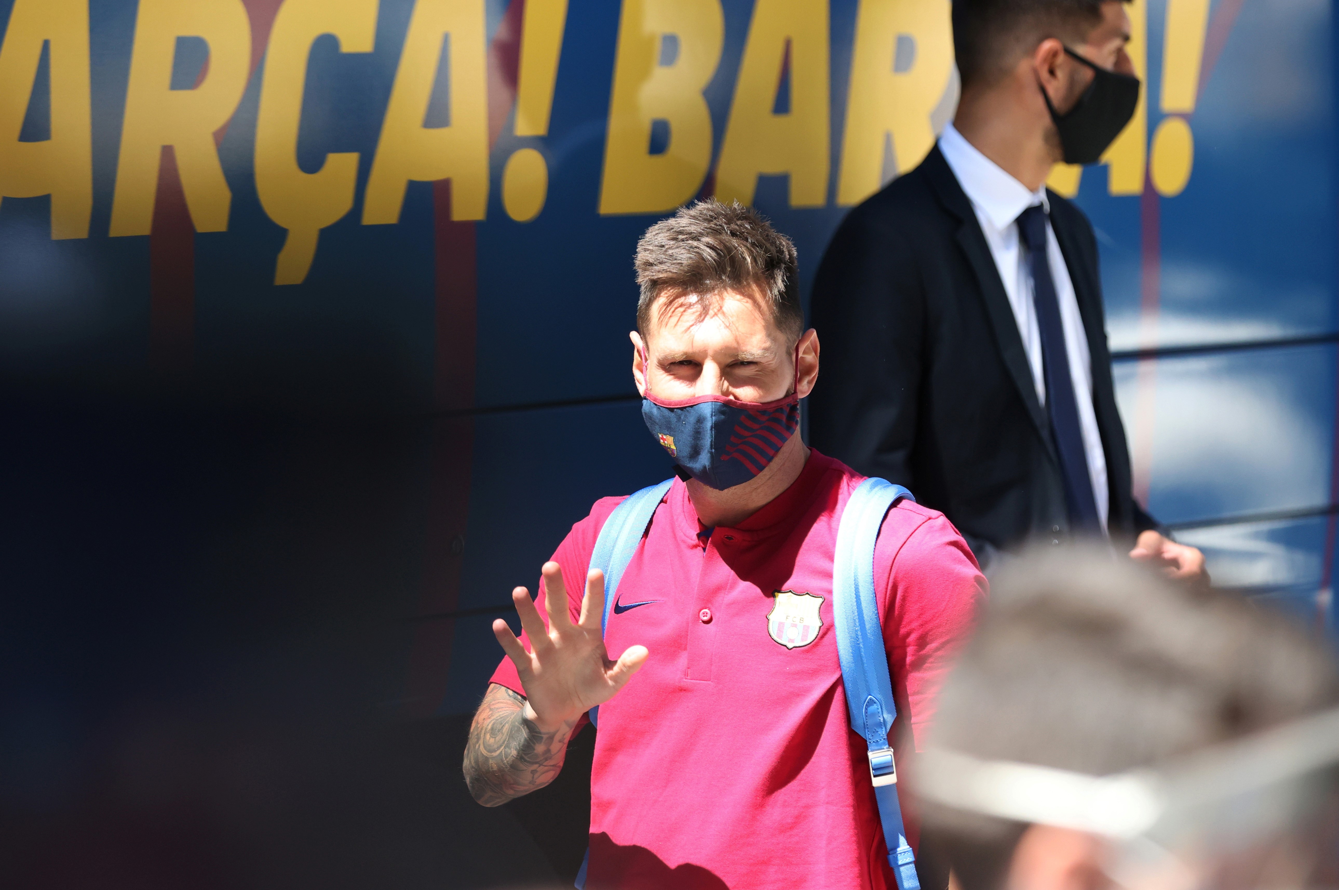 Messi roi Barca anh 8