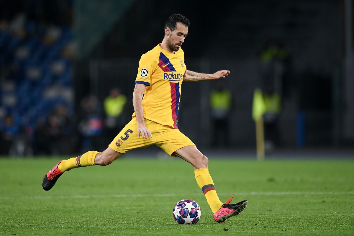 Messi roi Barca anh 6