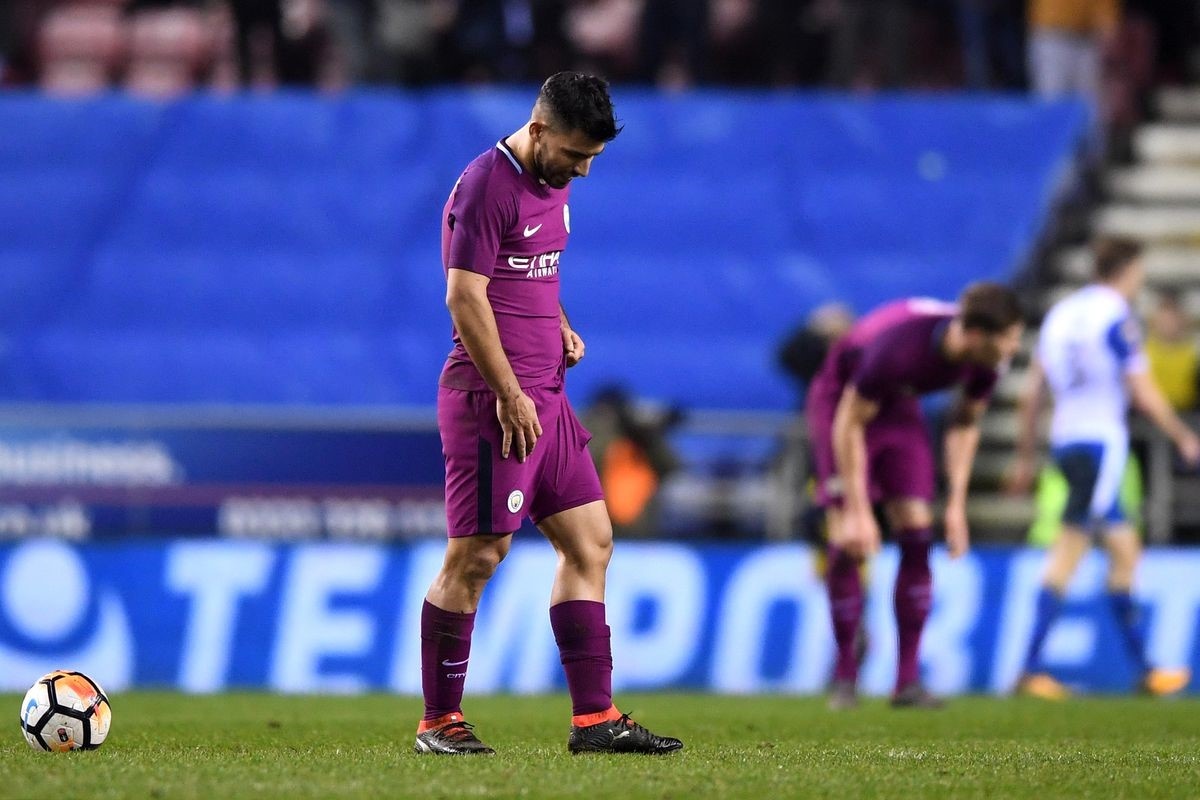 Man City bi loai C1 anh 5