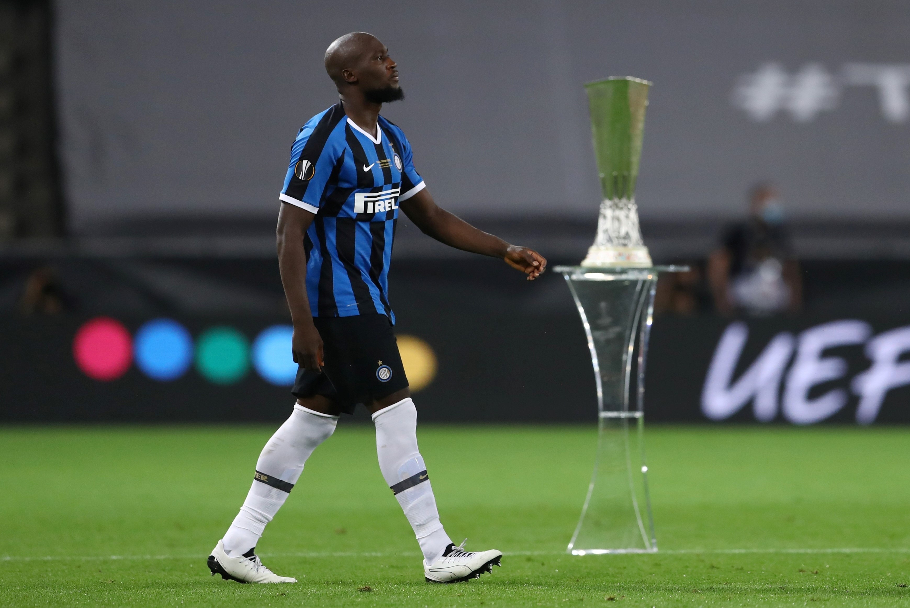 Inter Milan dau voi Sevilla anh 1