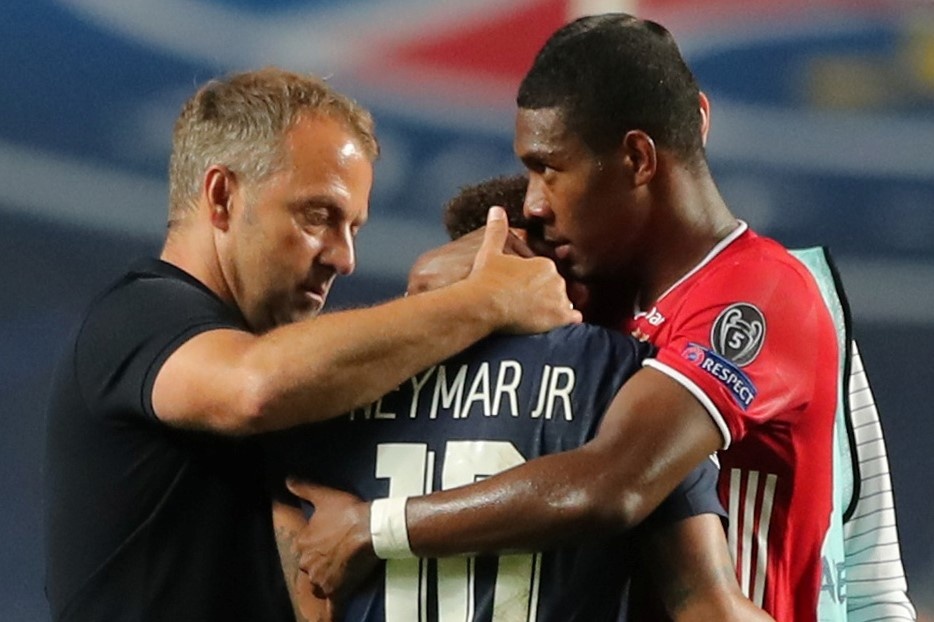 Alaba bo qua man an mung voi dong doi de an ui Neymar hinh anh