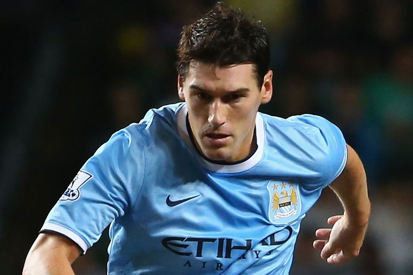 Ky luc gia Premier League giai nghe o tuoi 39 hinh anh