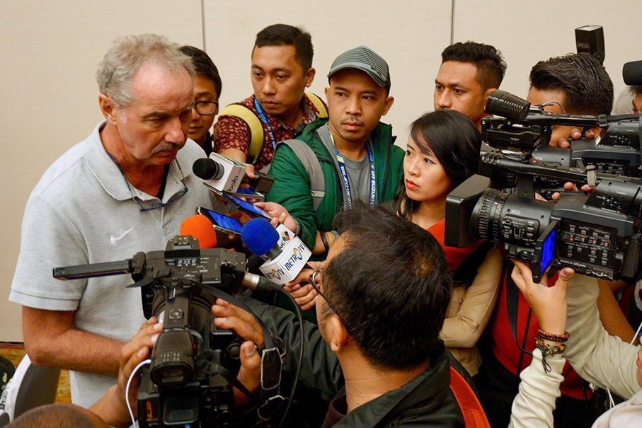 HLV Alfred Rield Viet Nam anh 4