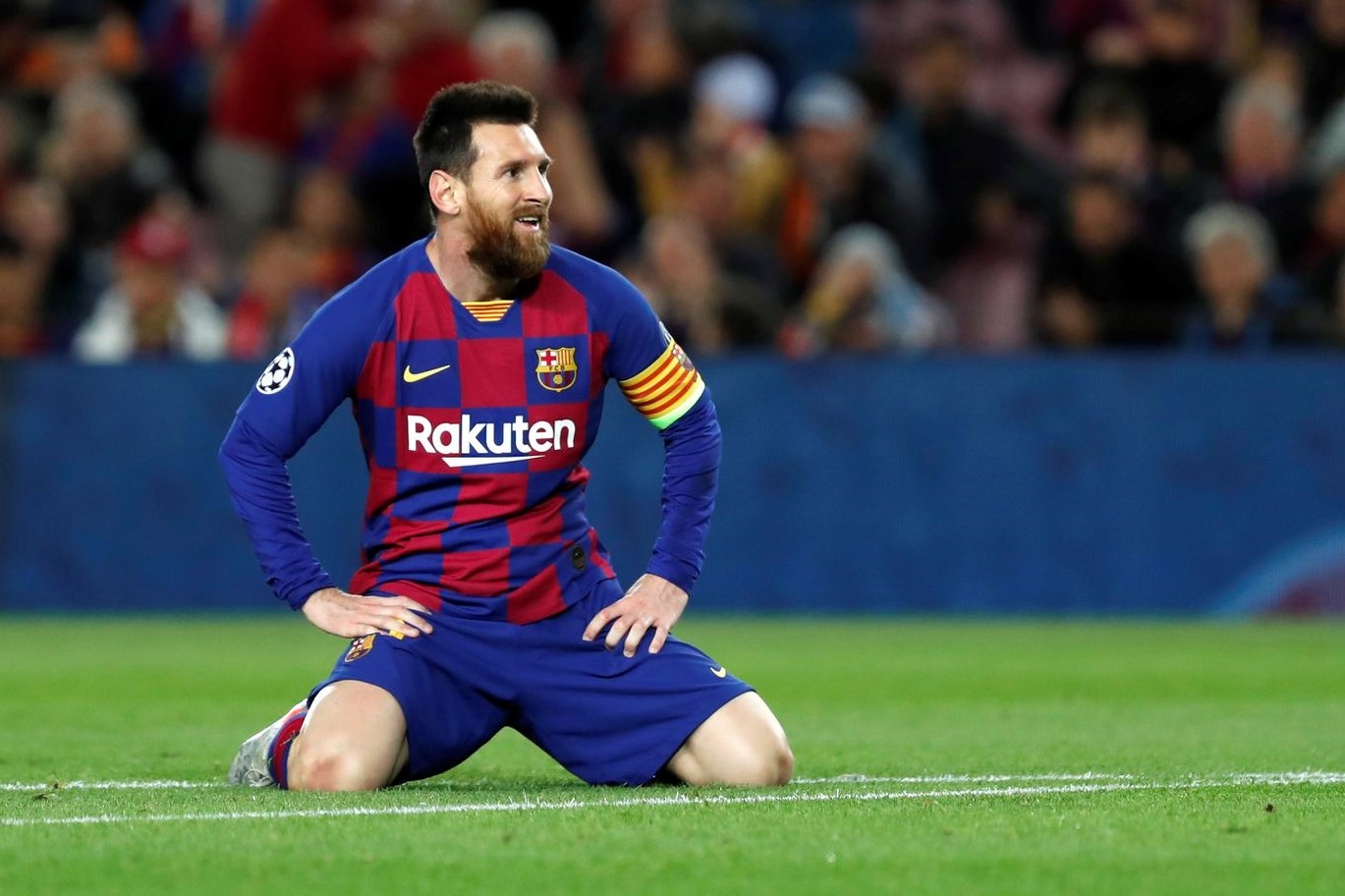 Messi roi Barca anh 1
