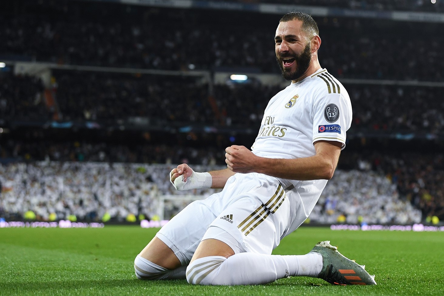 Messi roi Barca anh 2