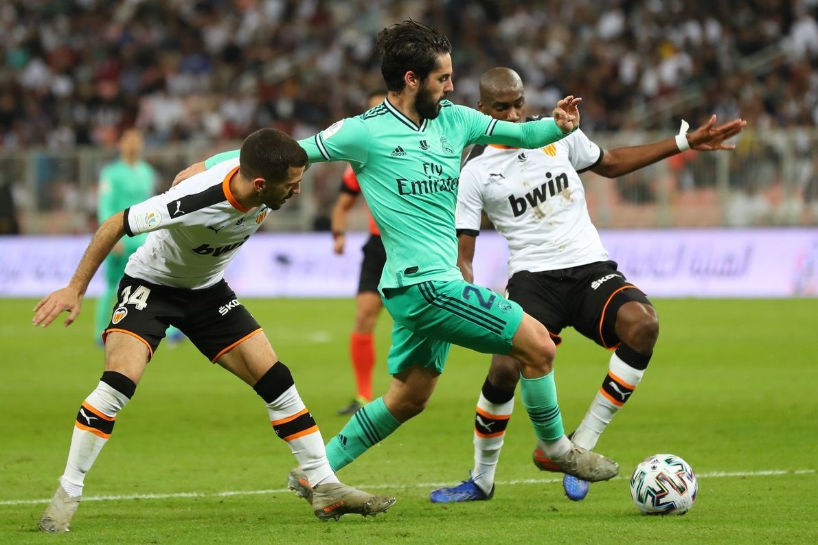 Messi roi Barca anh 6