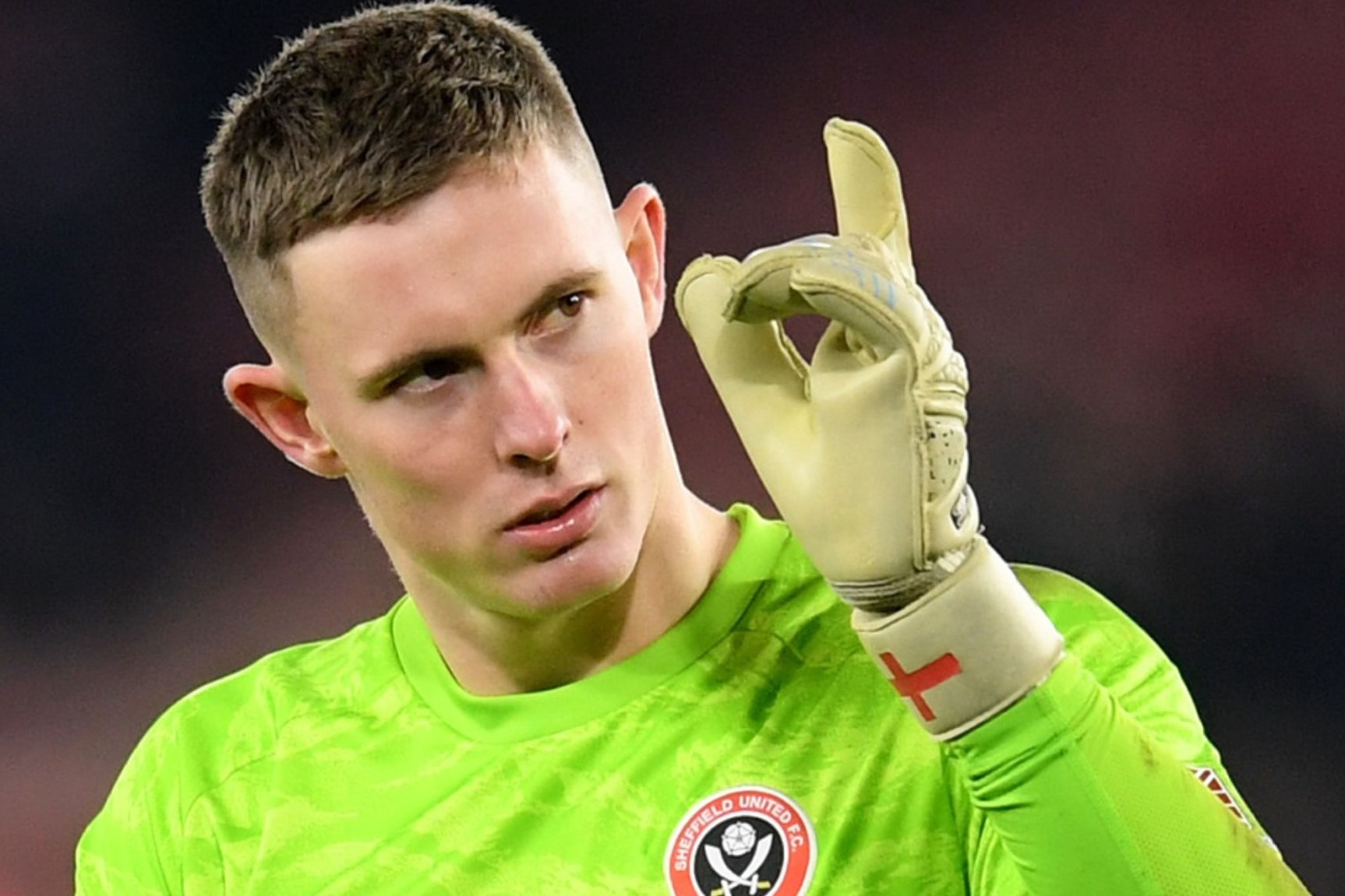 Dean Henderson muon lay vi tri cua De Gea hinh anh