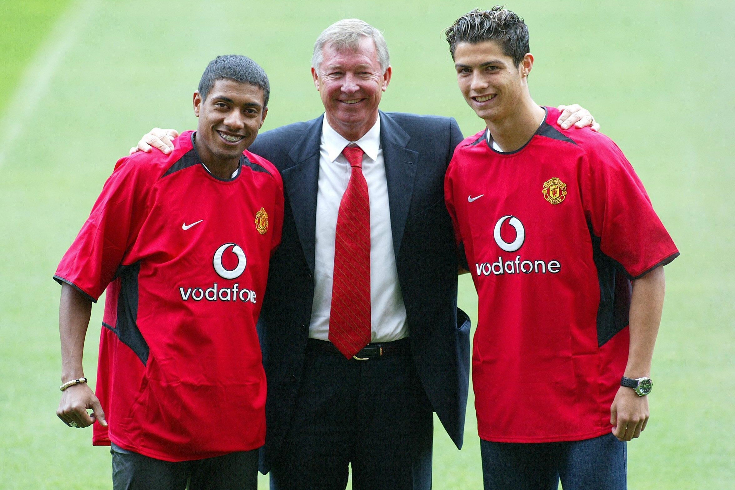 Cau thu an choi anh 7