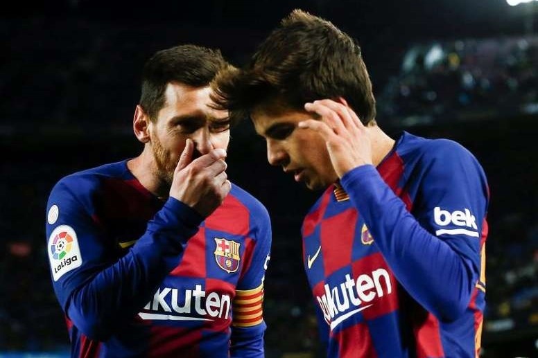 Koeman mau thuan hoc tro anh 1