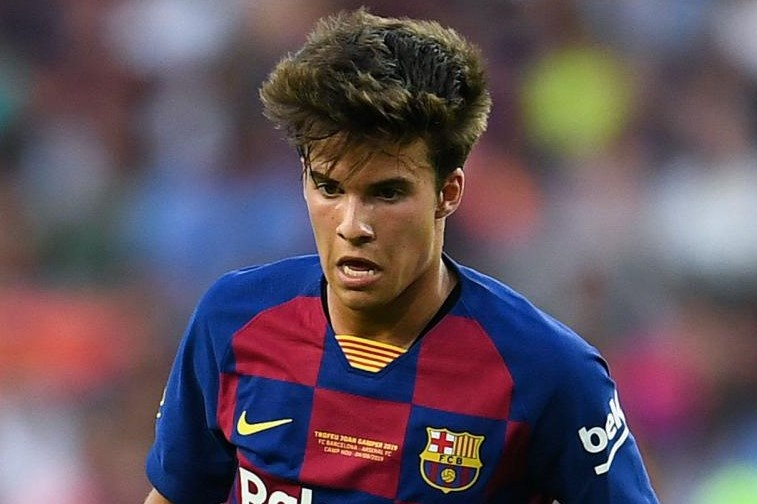 HLV Koeman mat niem tin vao sao tre Barca hinh anh