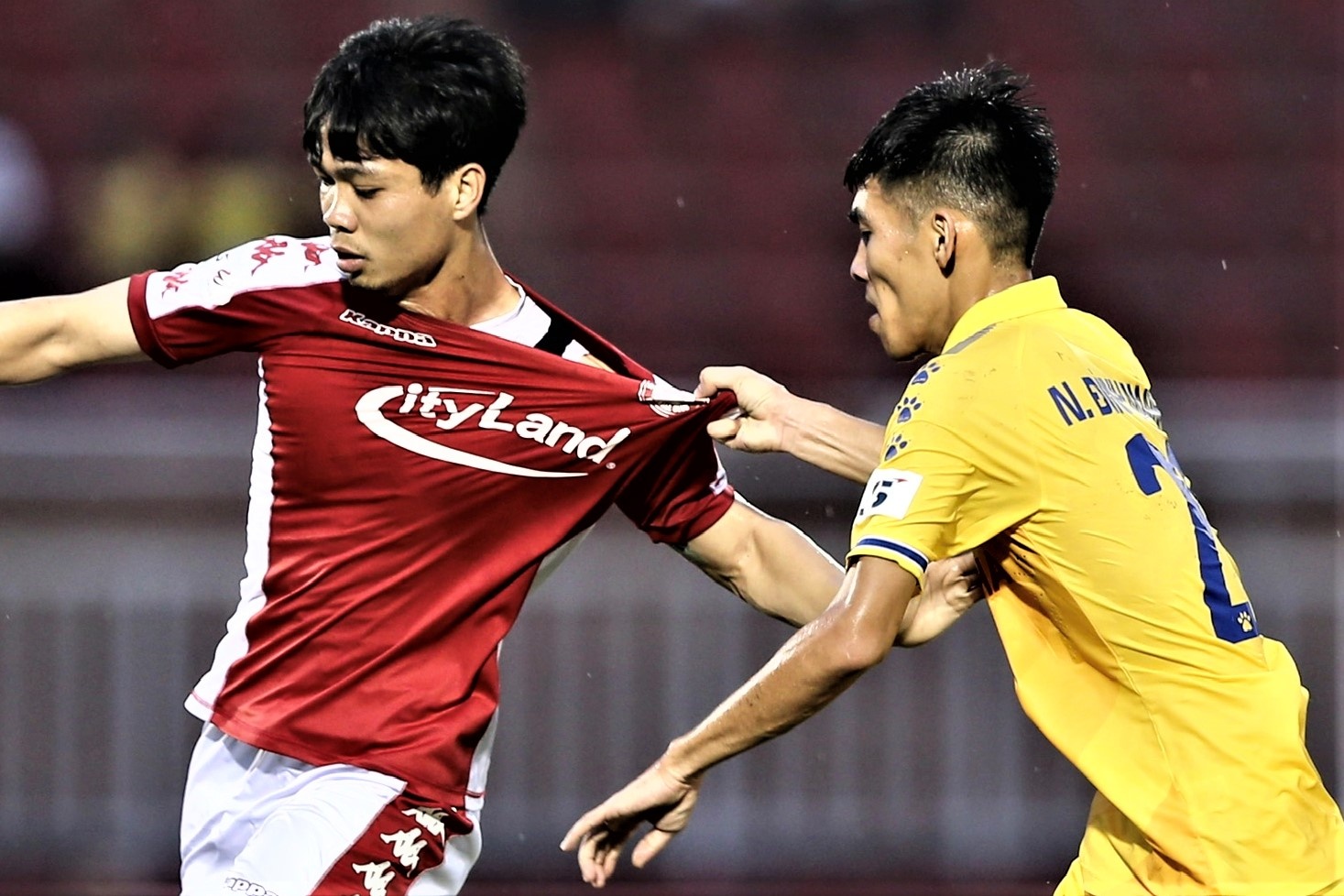 Highlights CLB TP.HCM 5-1 Nam Dinh: Cong Phuong lap cu dup hinh anh