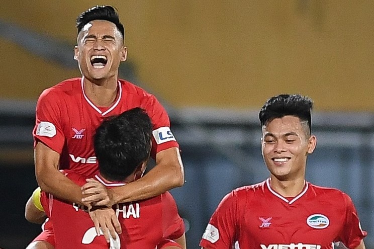 Highlights CLB Viettel 1-0 CLB Sai Gon: Vu Minh Tuan ghi ban hinh anh