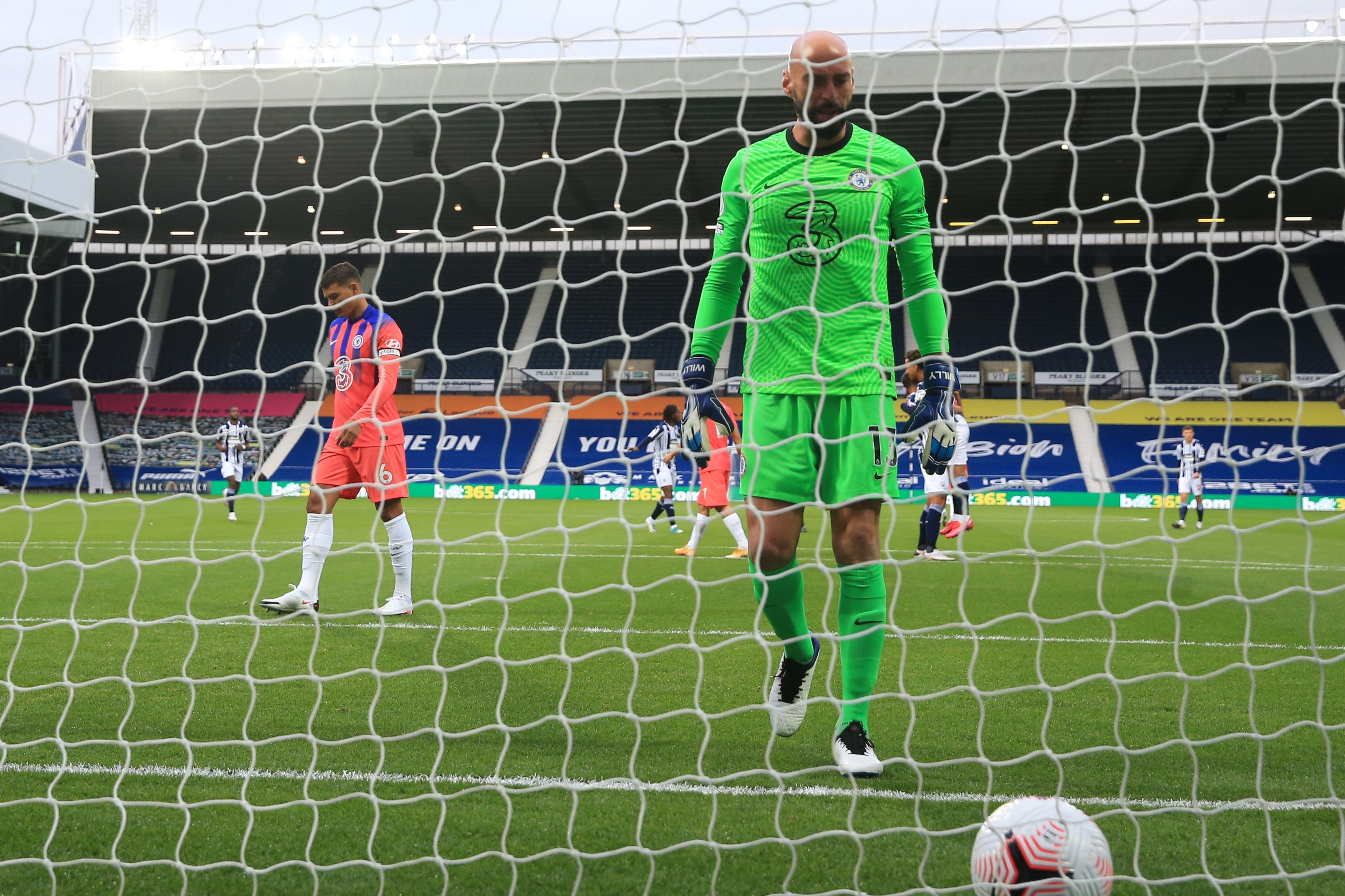 West Brom dau voi Chelsea anh 5