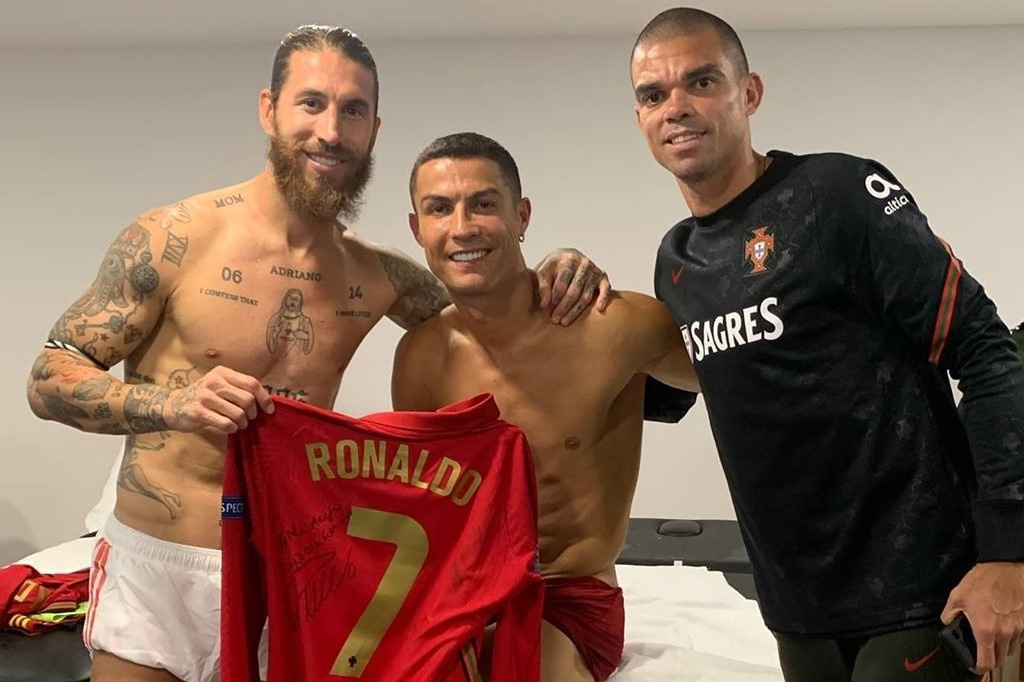 Tay Ban Nha dau voi Bo Dao Nha anh 1