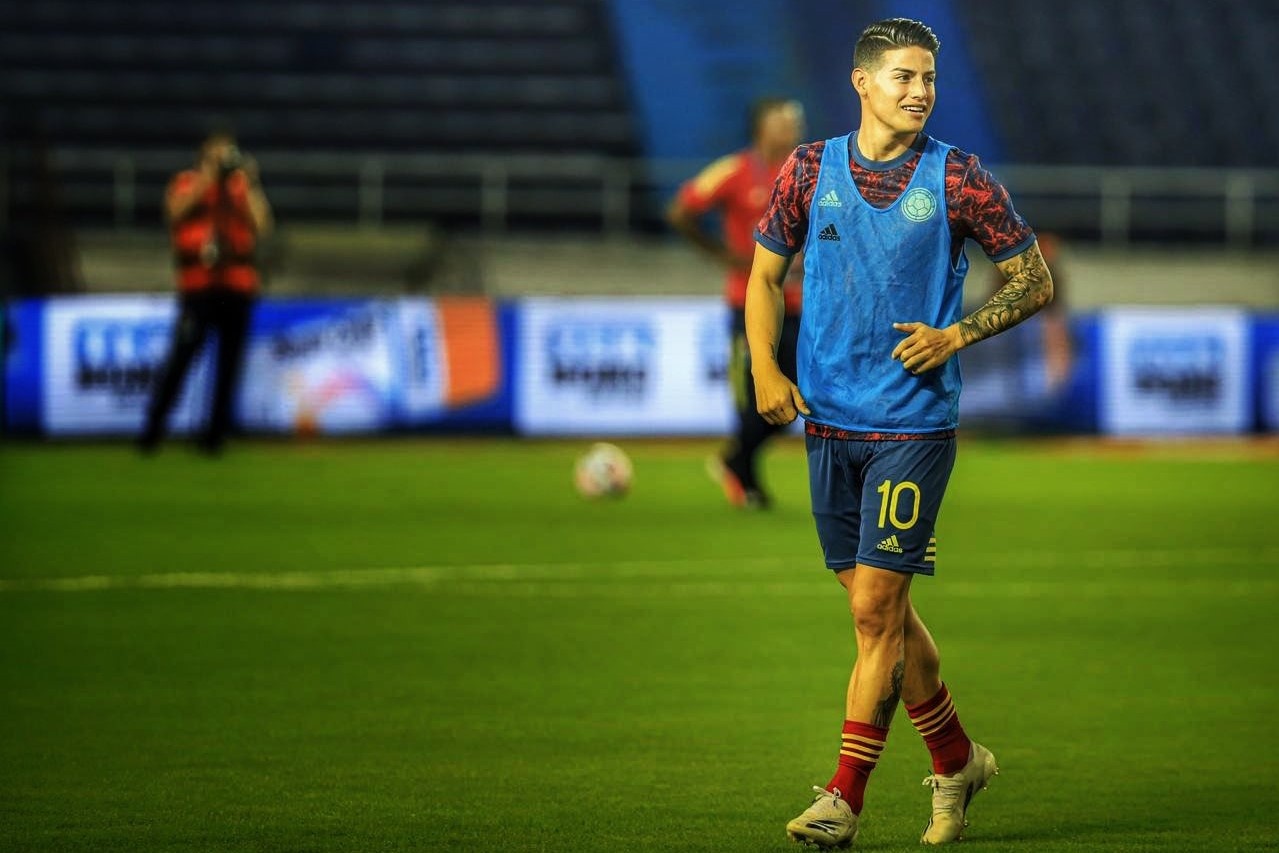 James Rodriguez toa sang anh 1