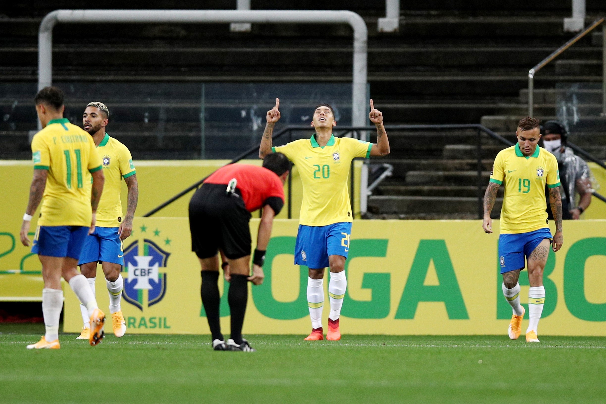 Brazil dau voi Bolivia anh 6
