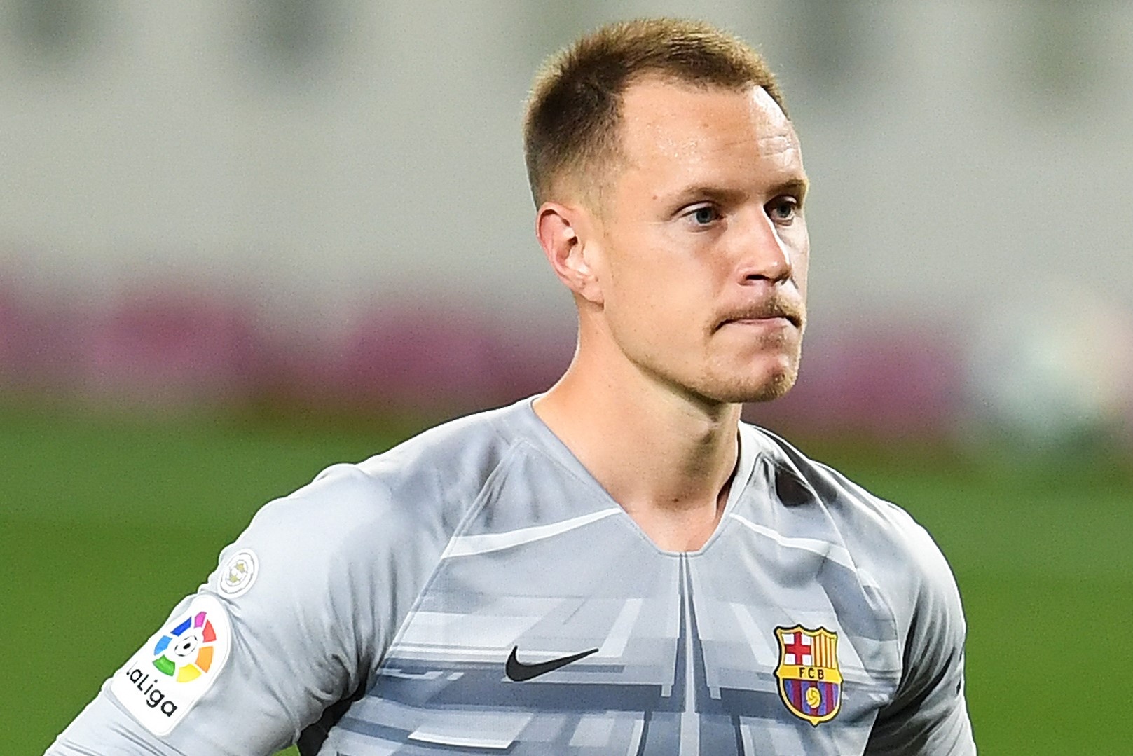 Ter Stegen muon la thu mon nhan luong cao nhat the gioi hinh anh