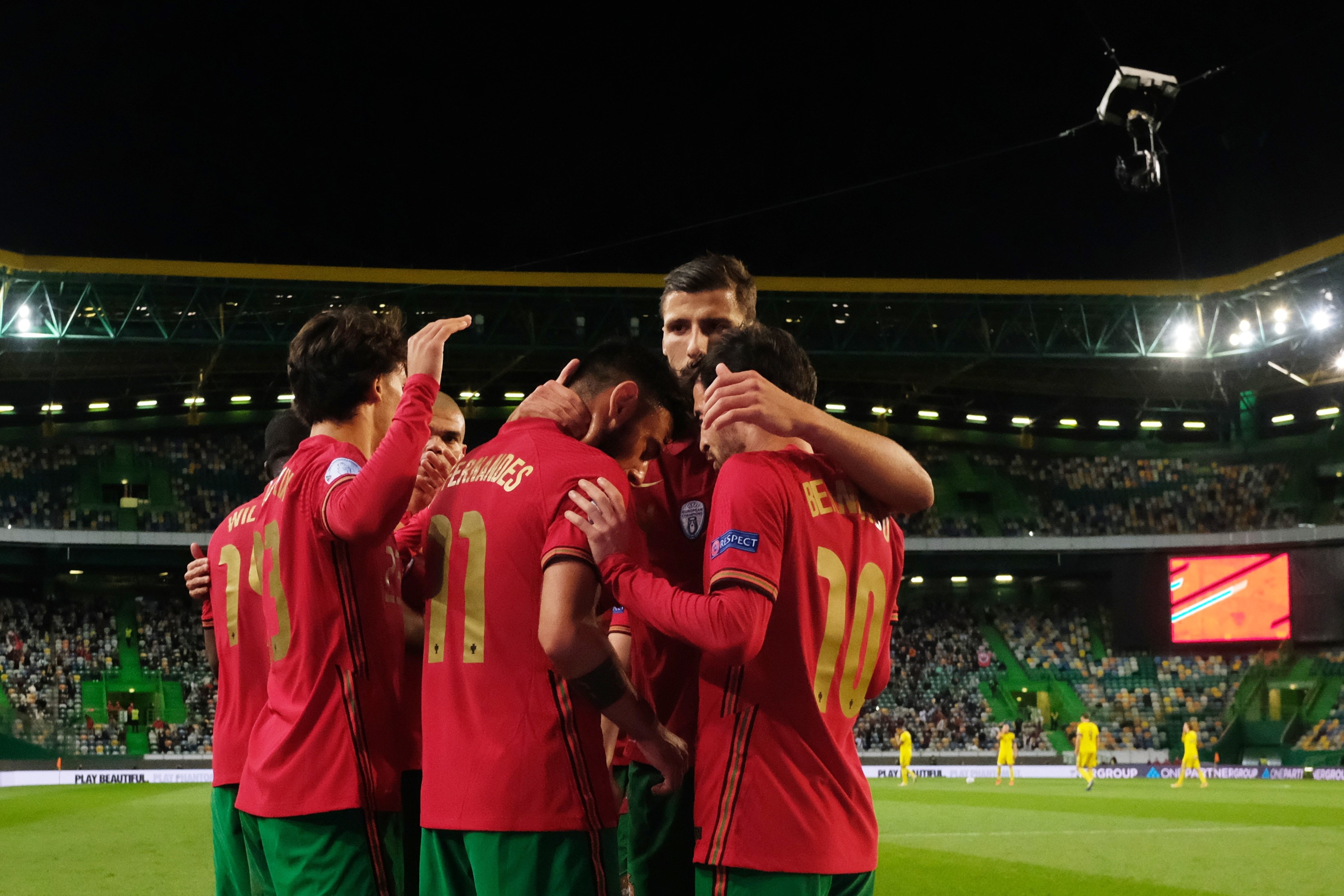 Ronaldo nhiem Covid-19 anh 4