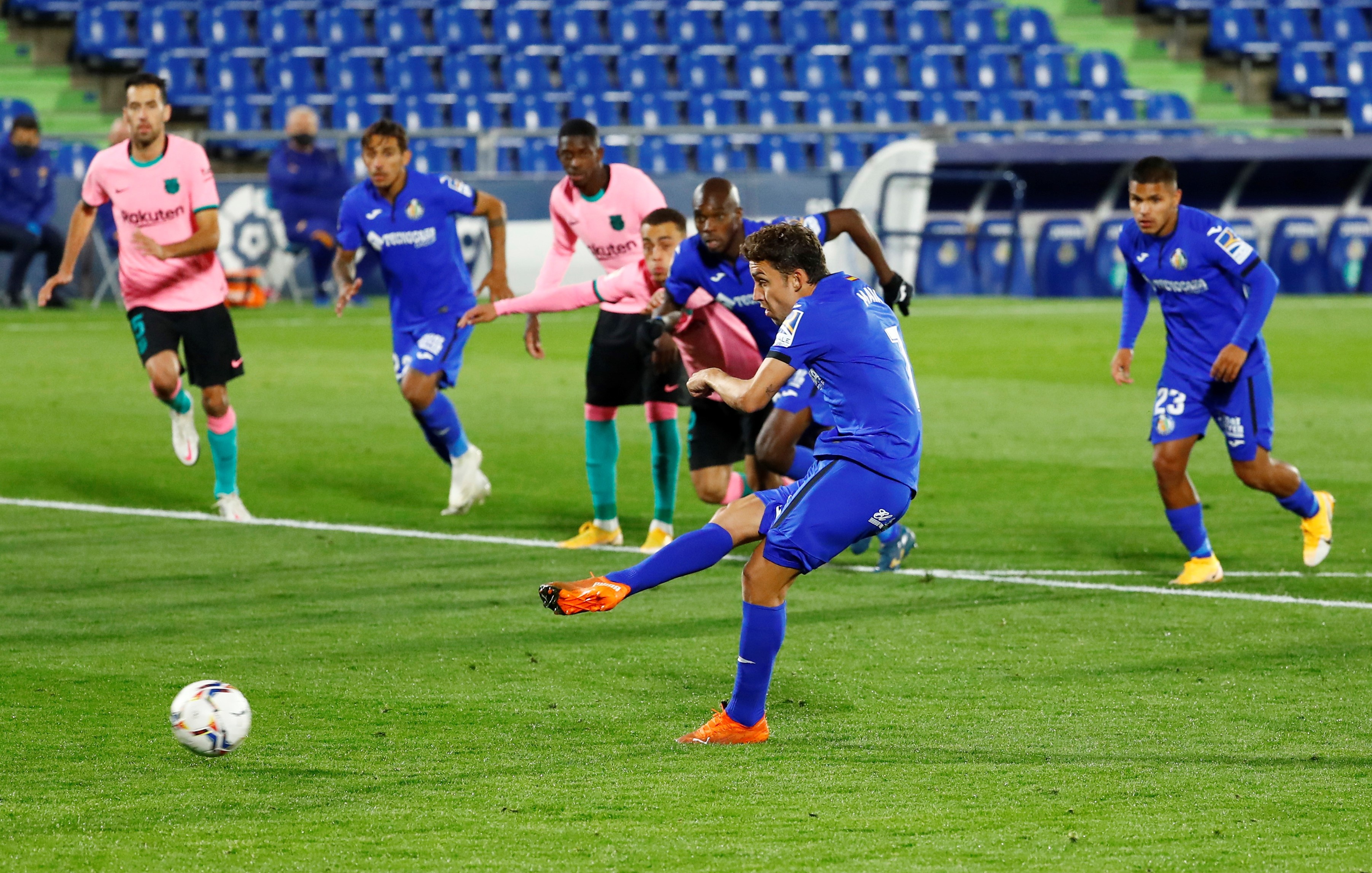 Barca thua Getafe anh 6