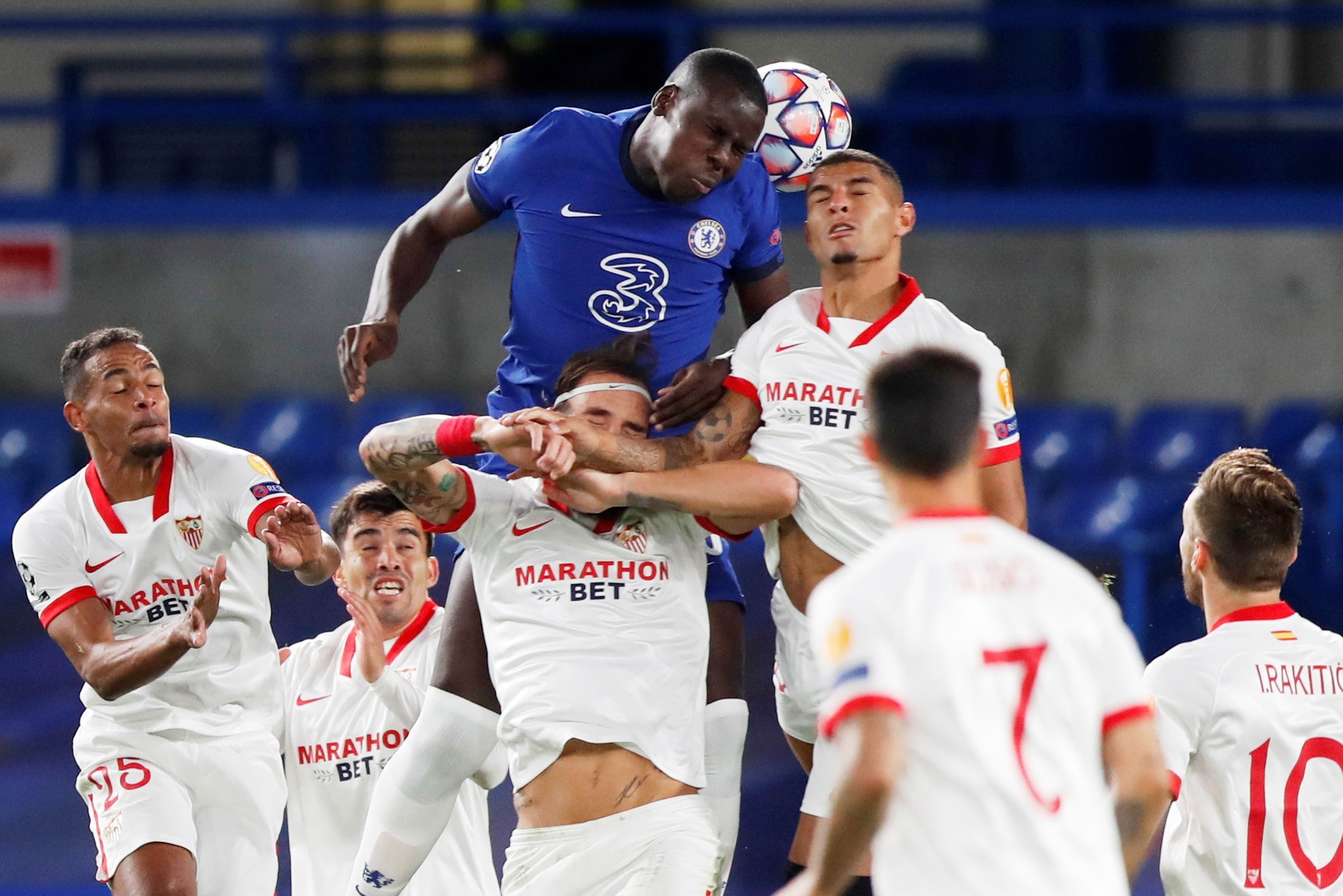 Chelsea dau voi Sevilla anh 5