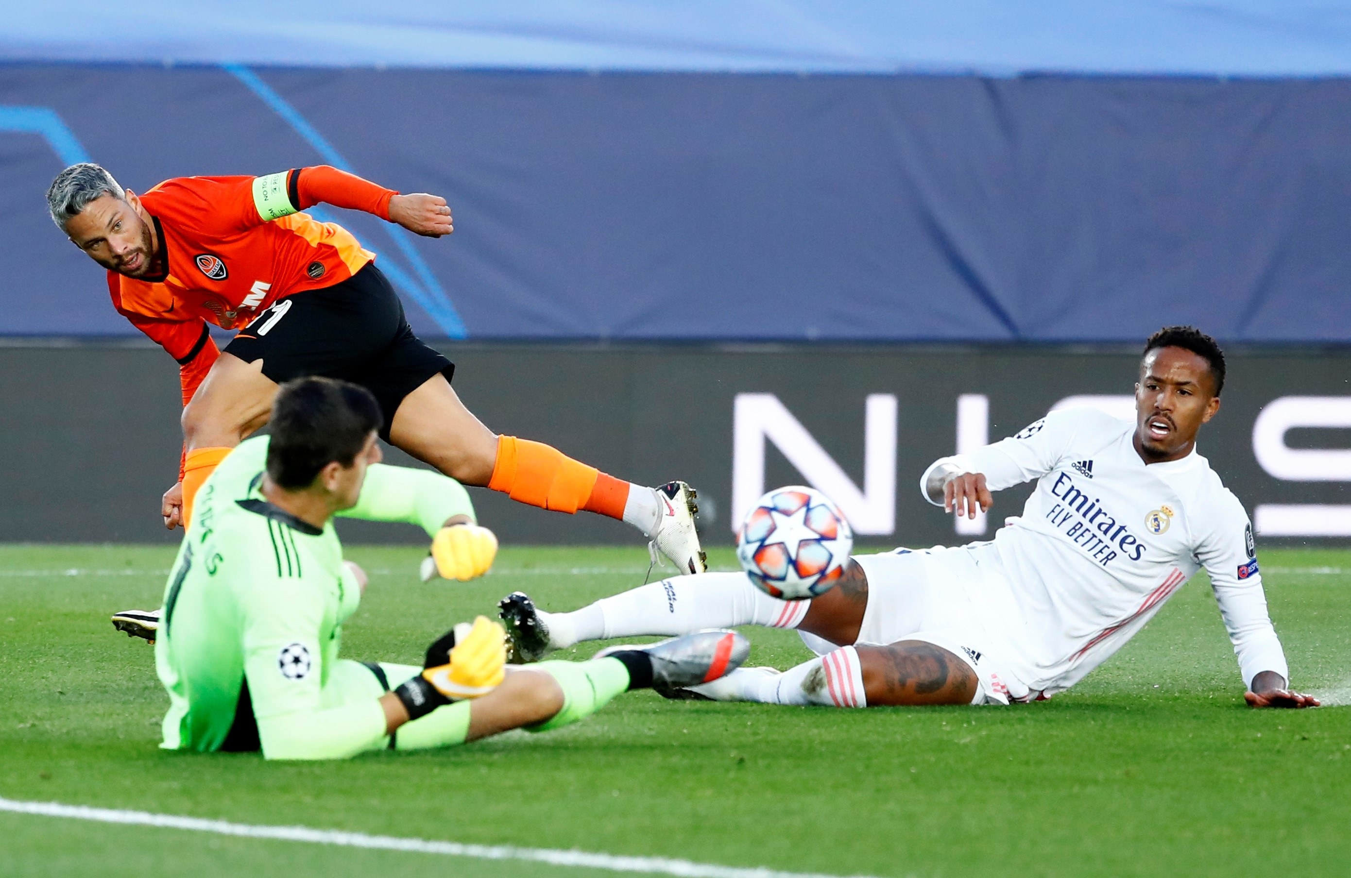 Real Madrid dau voi Shakhtar Donetsk anh 1