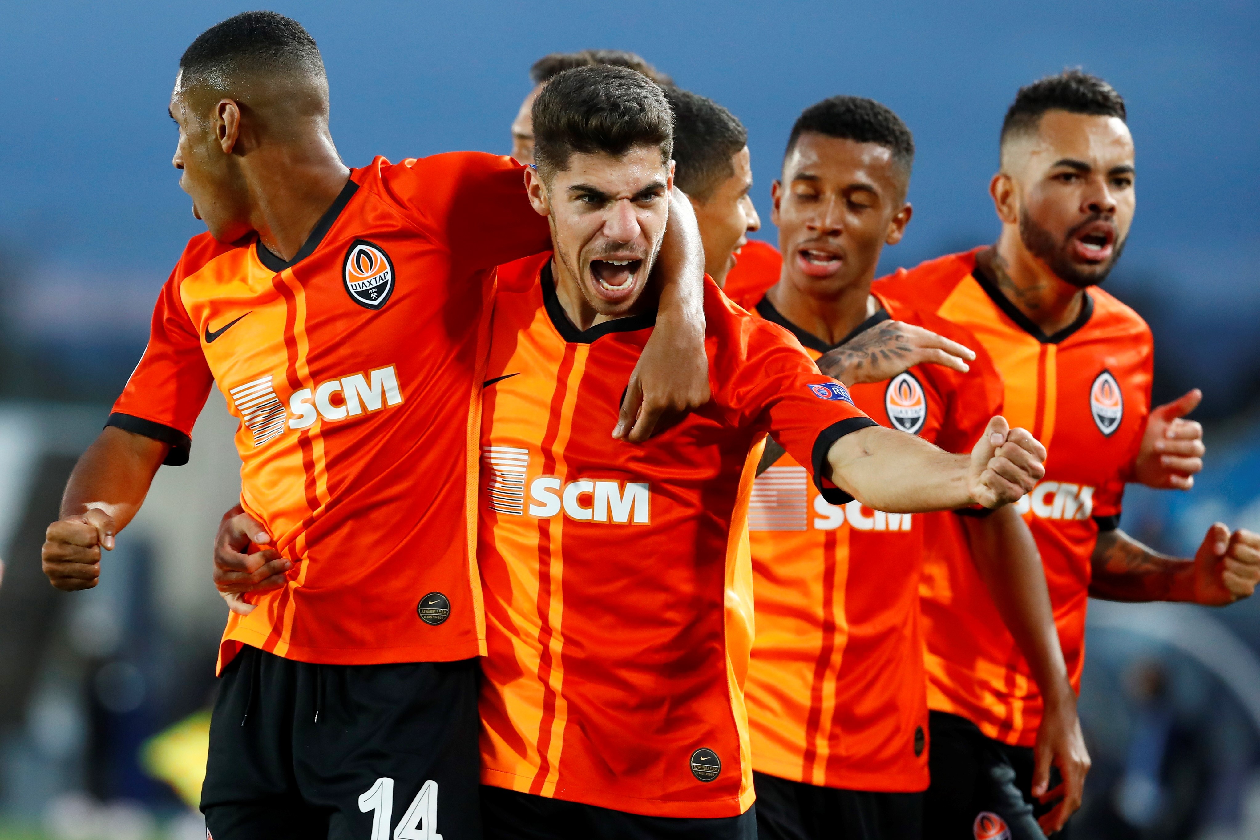 Real Madrid dau voi Shakhtar Donetsk anh 2