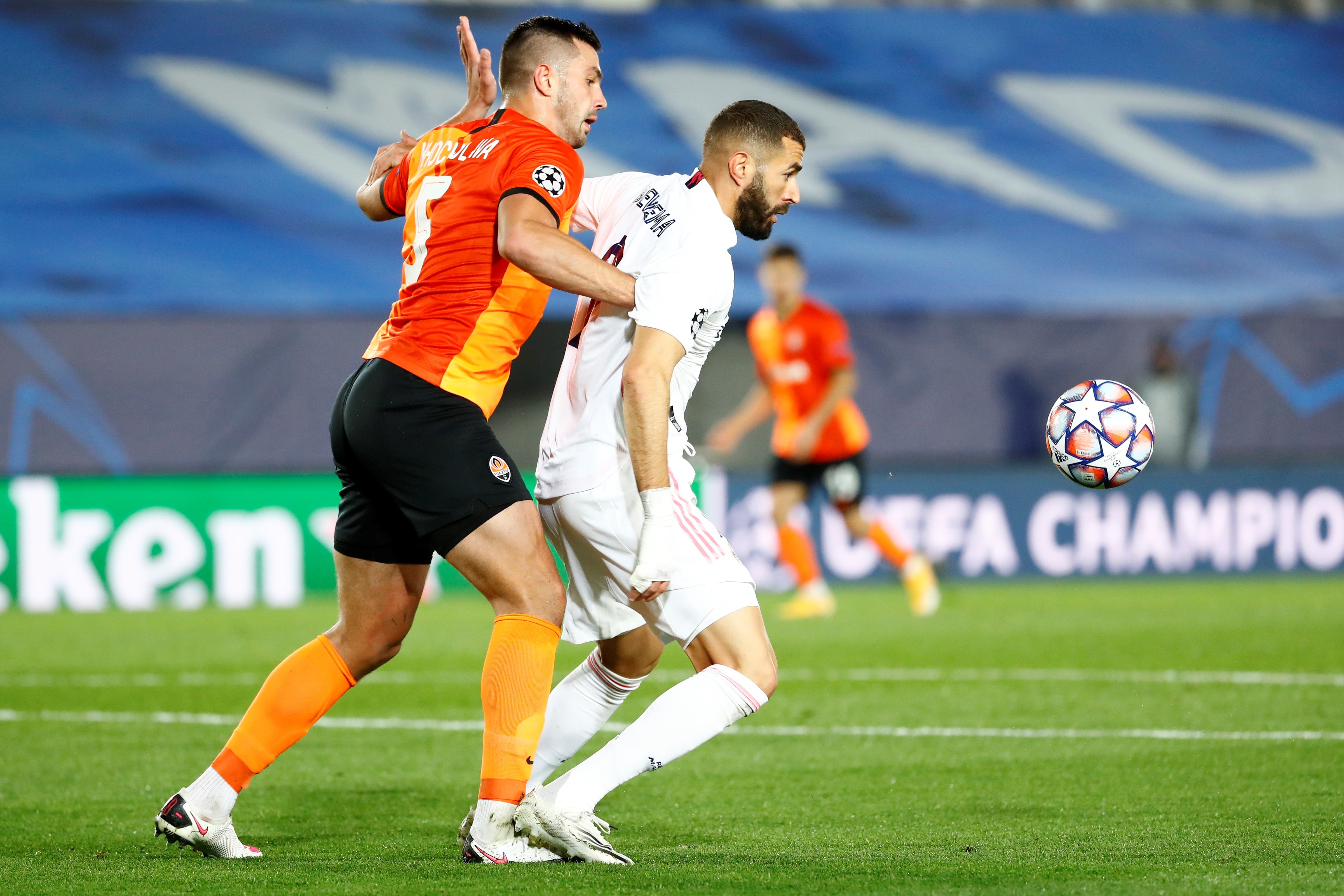 Real Madrid dau voi Shakhtar Donetsk anh 6