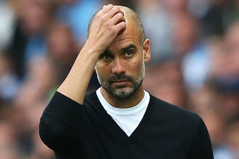 May bay cho Man City den London gap su co hinh anh