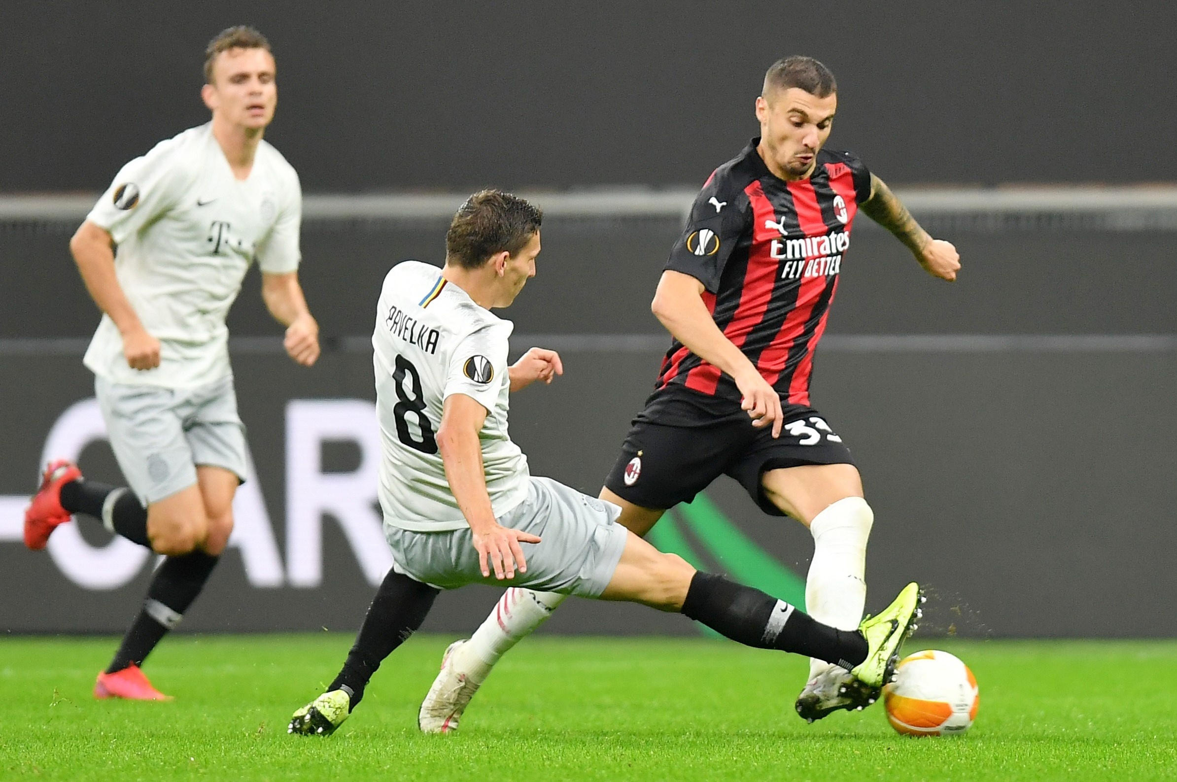 Ibrahimovic lap ky luc anh 6