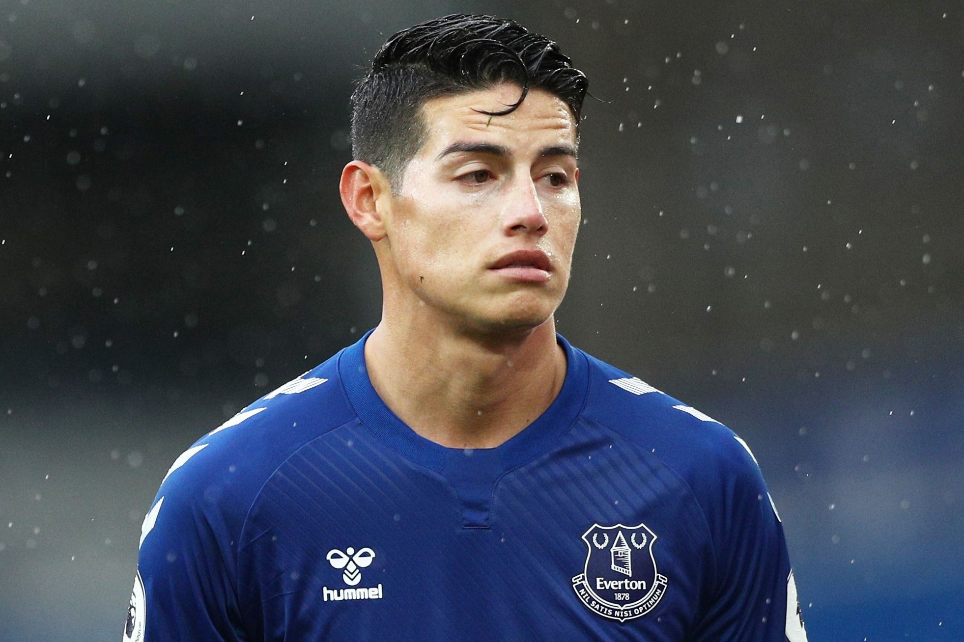 James Rodriguez nghi tran dau tien cua mua giai hinh anh