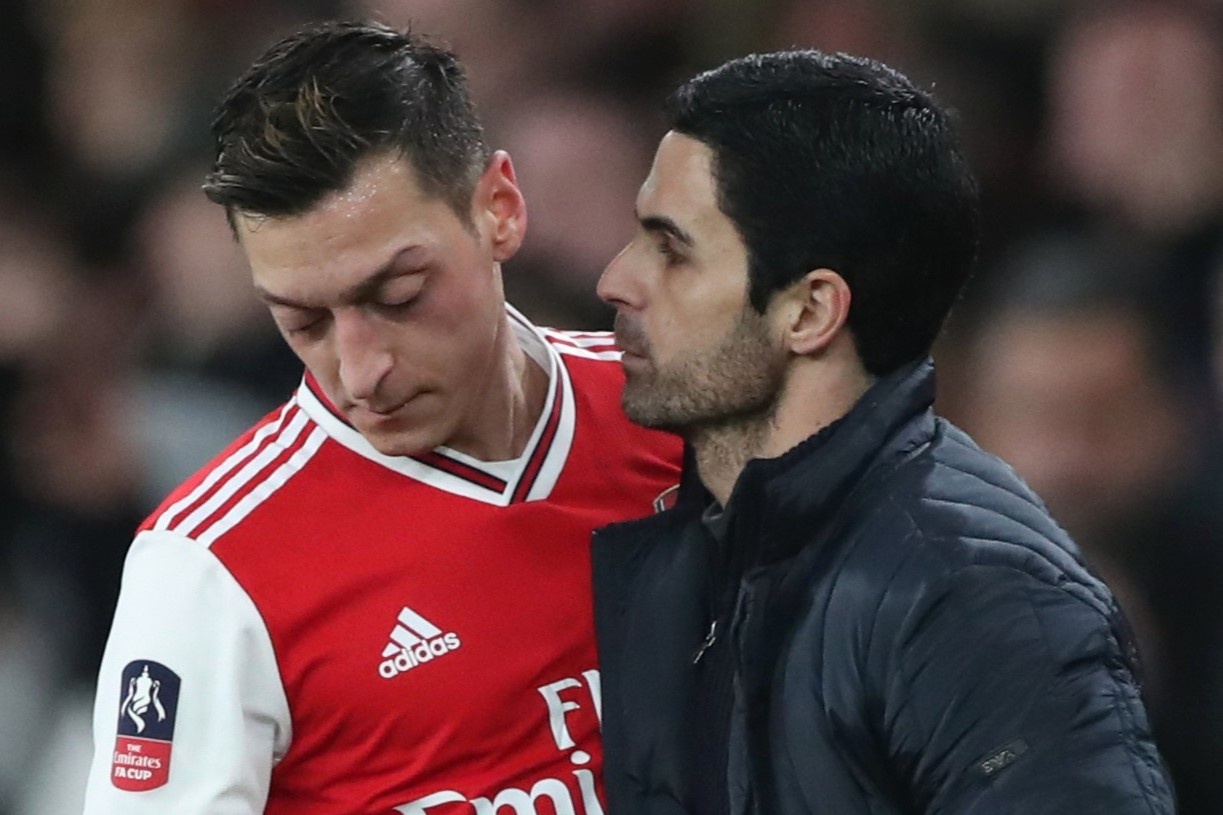 Arteta: 'Toi trao cho Oezil nhieu co hoi nhat co the' hinh anh