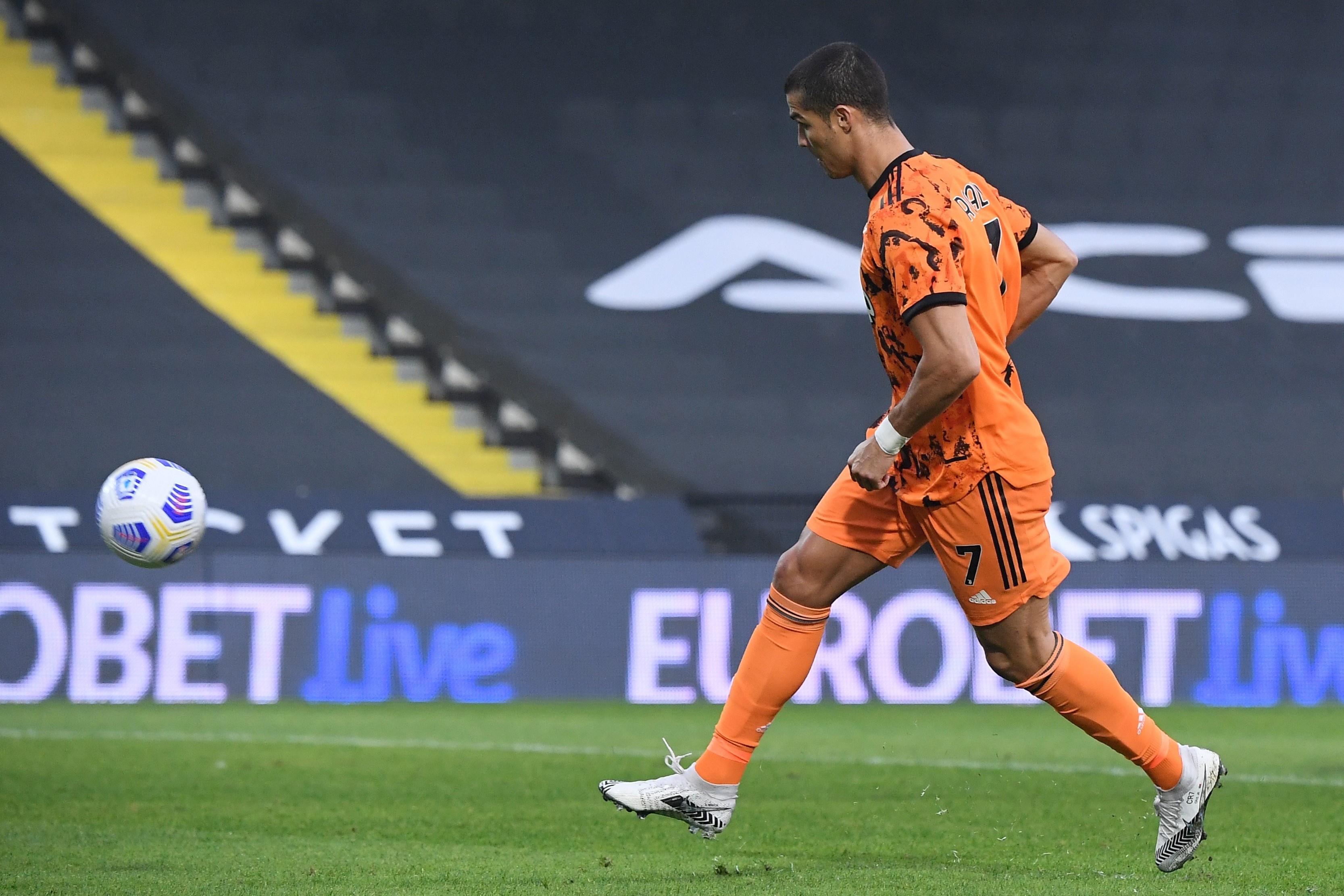 Ronaldo lap cu dup anh 7