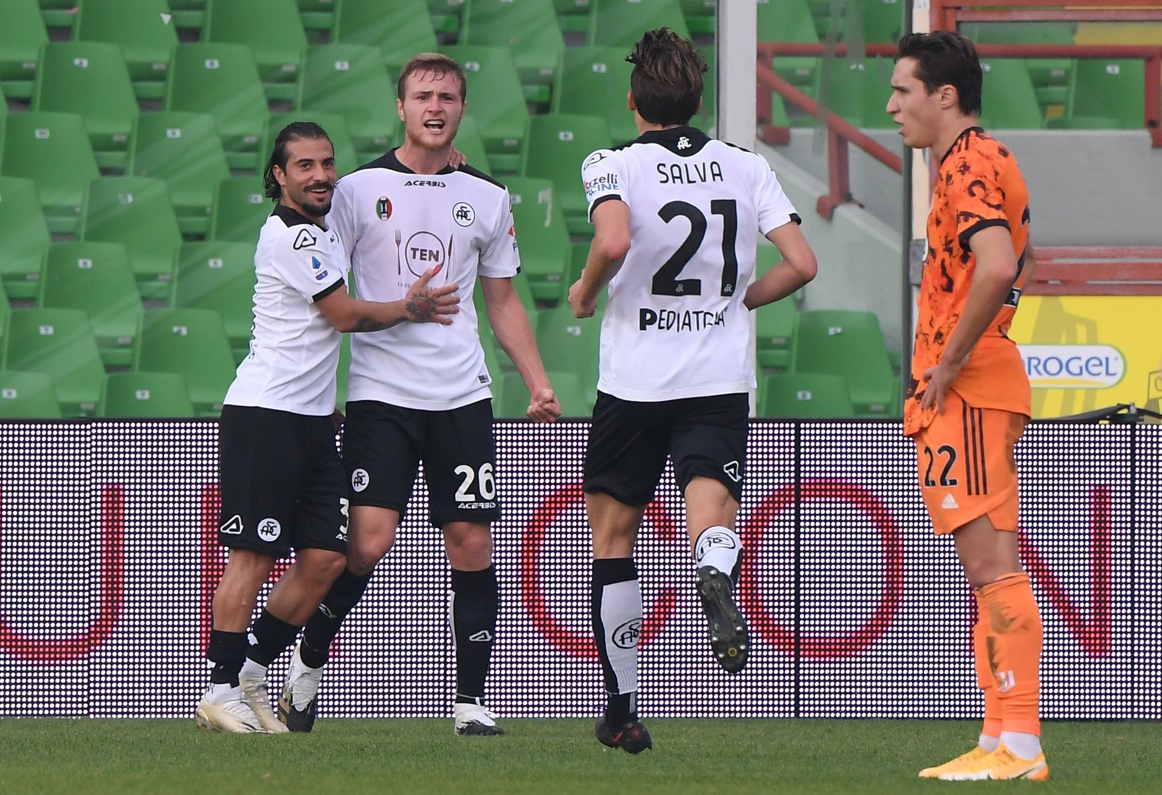 Ronaldo lap cu dup anh 9