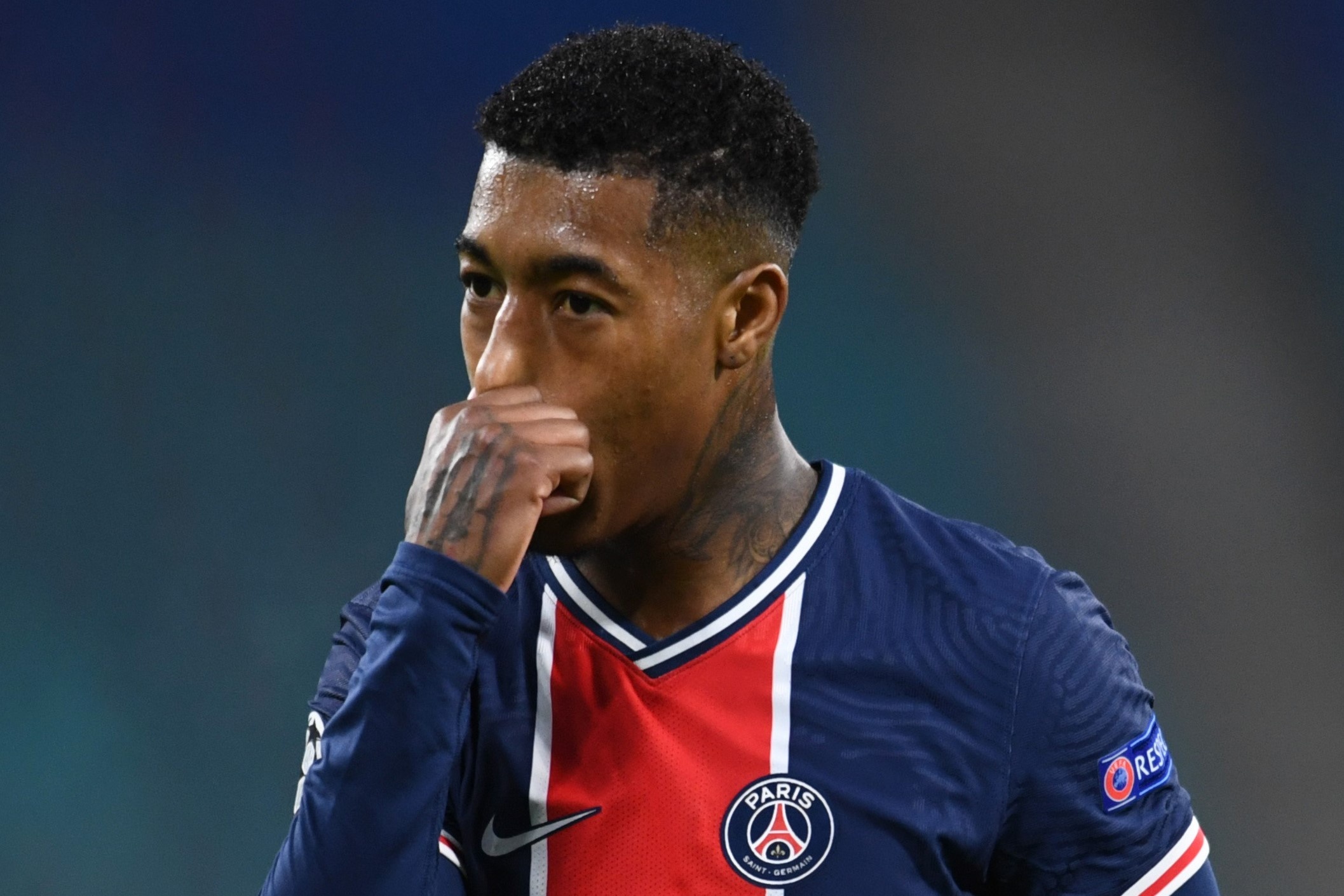 PSG nhan 2 the do trong tran thua 1-2 truoc Leipzig hinh anh