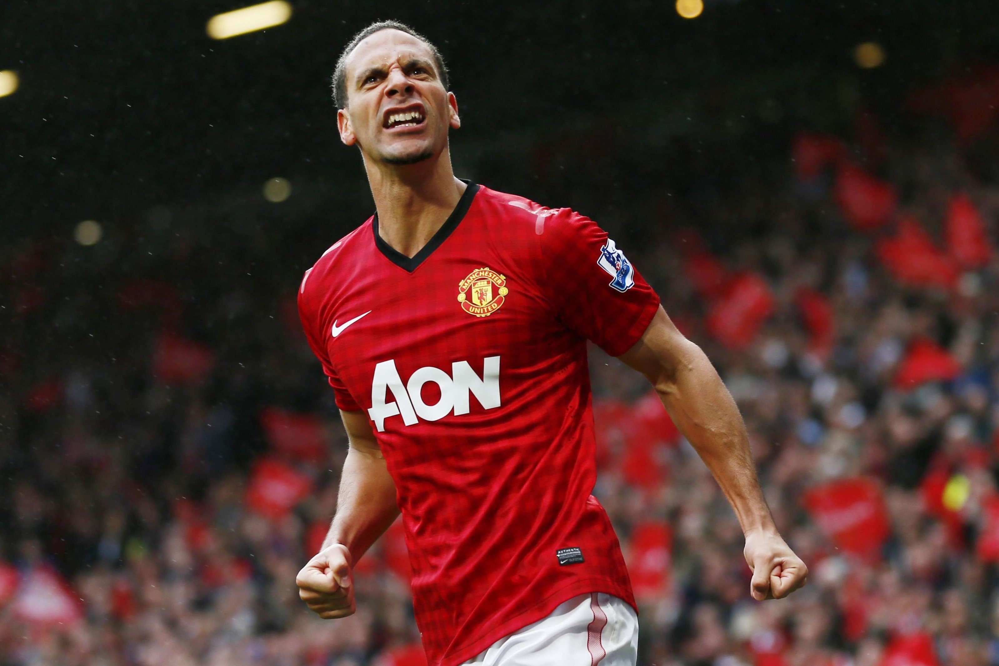 Doi hinh cua Tevez anh 10