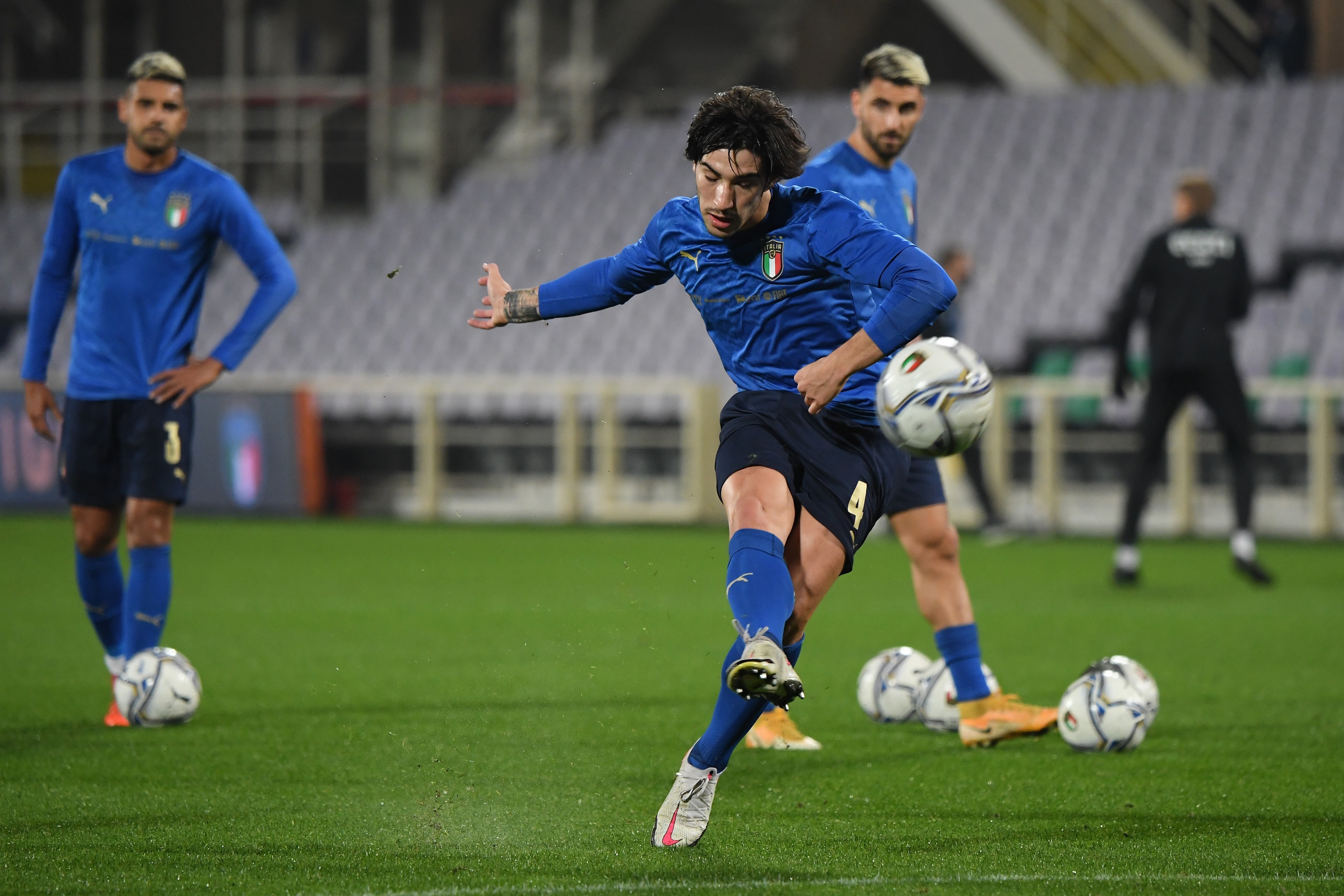 Italy dau voi Estonia anh 1