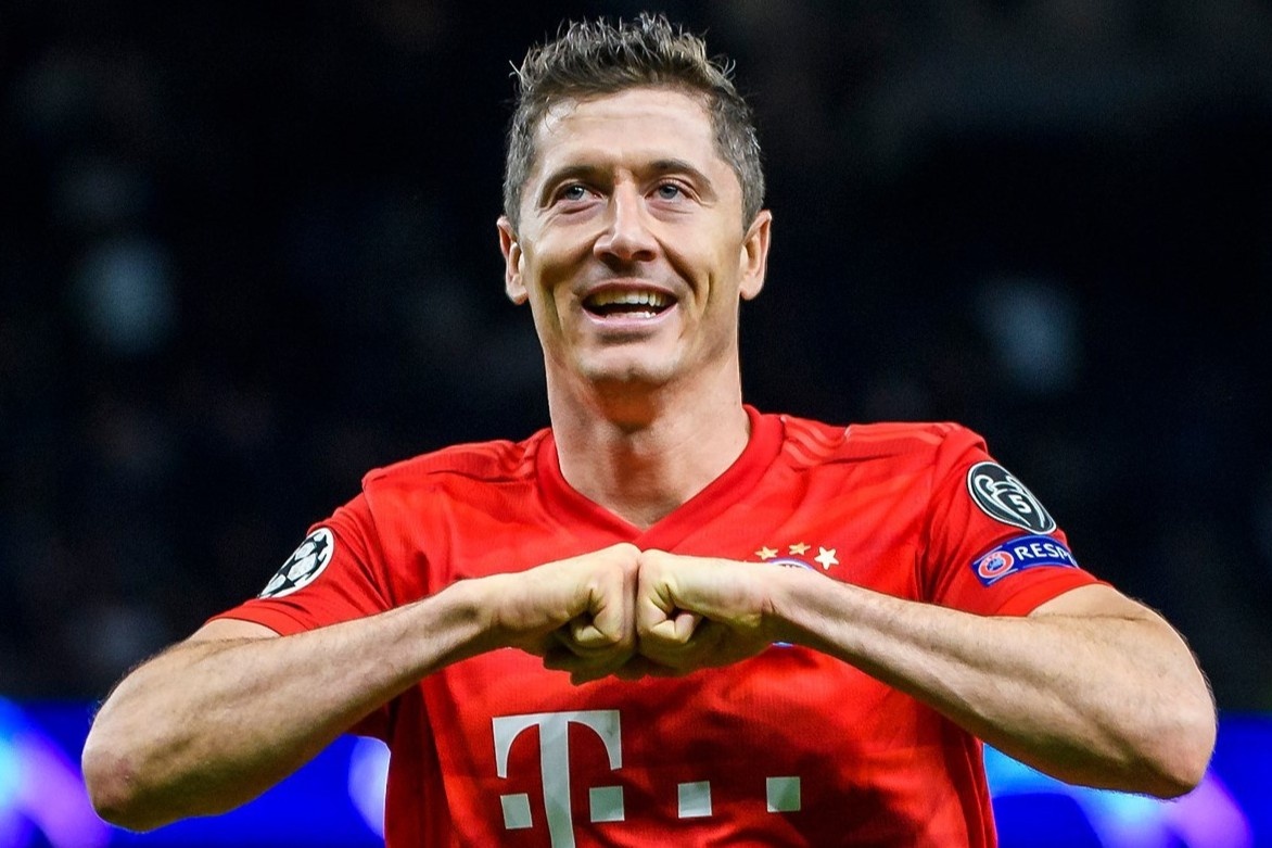 Dang cap cua Robert Lewandowski hinh anh